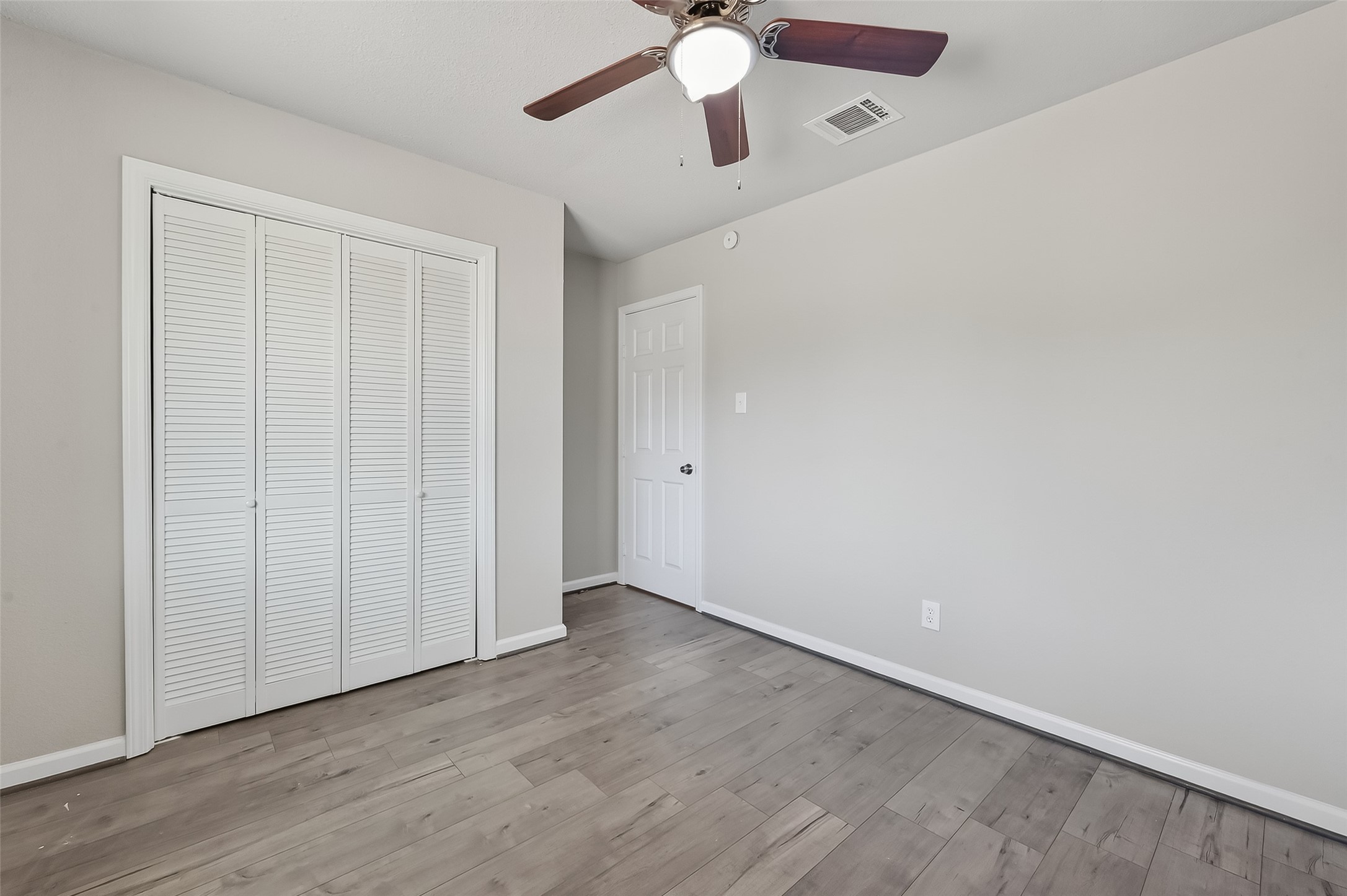 10603 Highland Woods Drive Property Photo 22