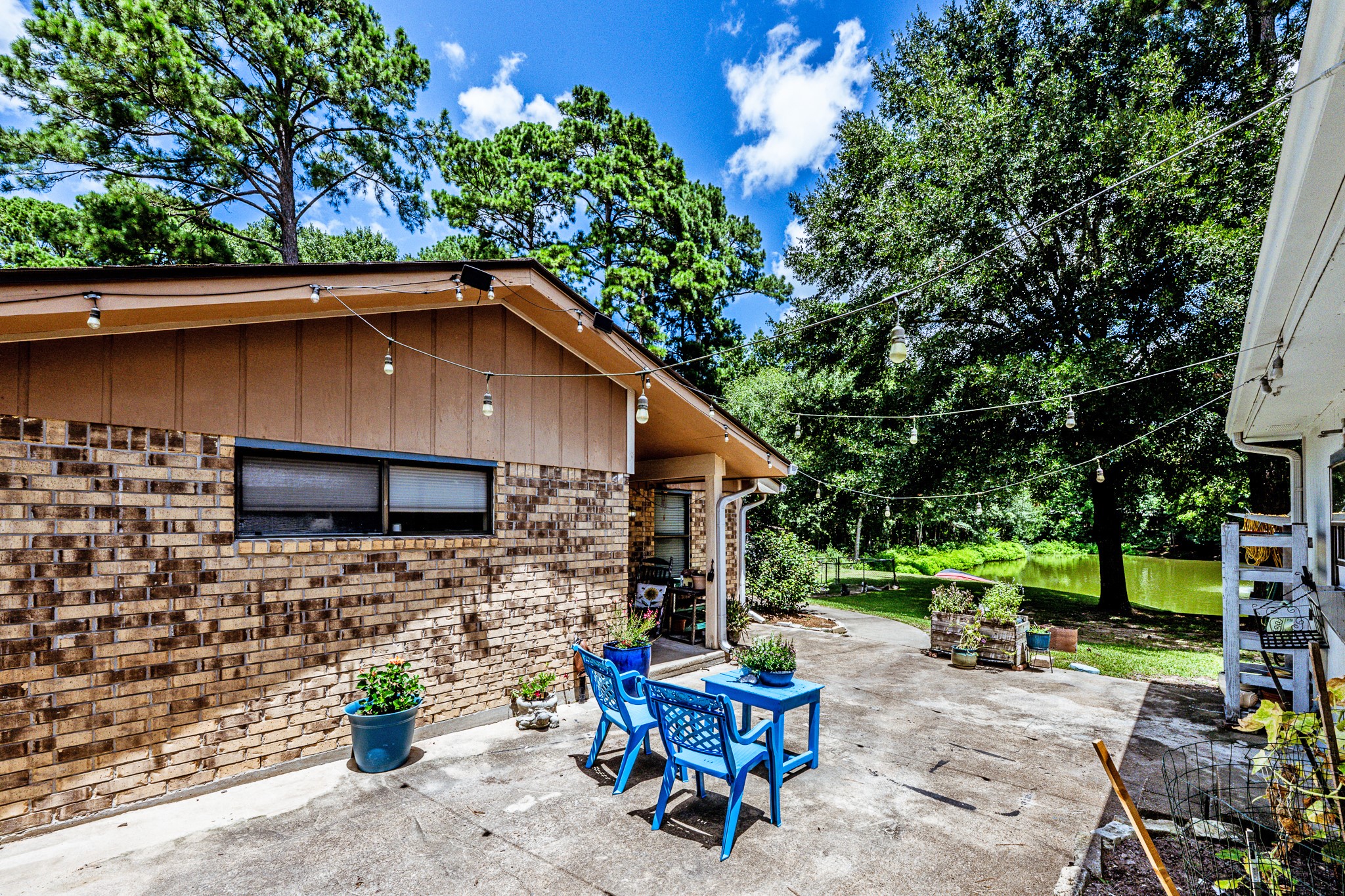 2217 Shannon Drive Property Photo 1