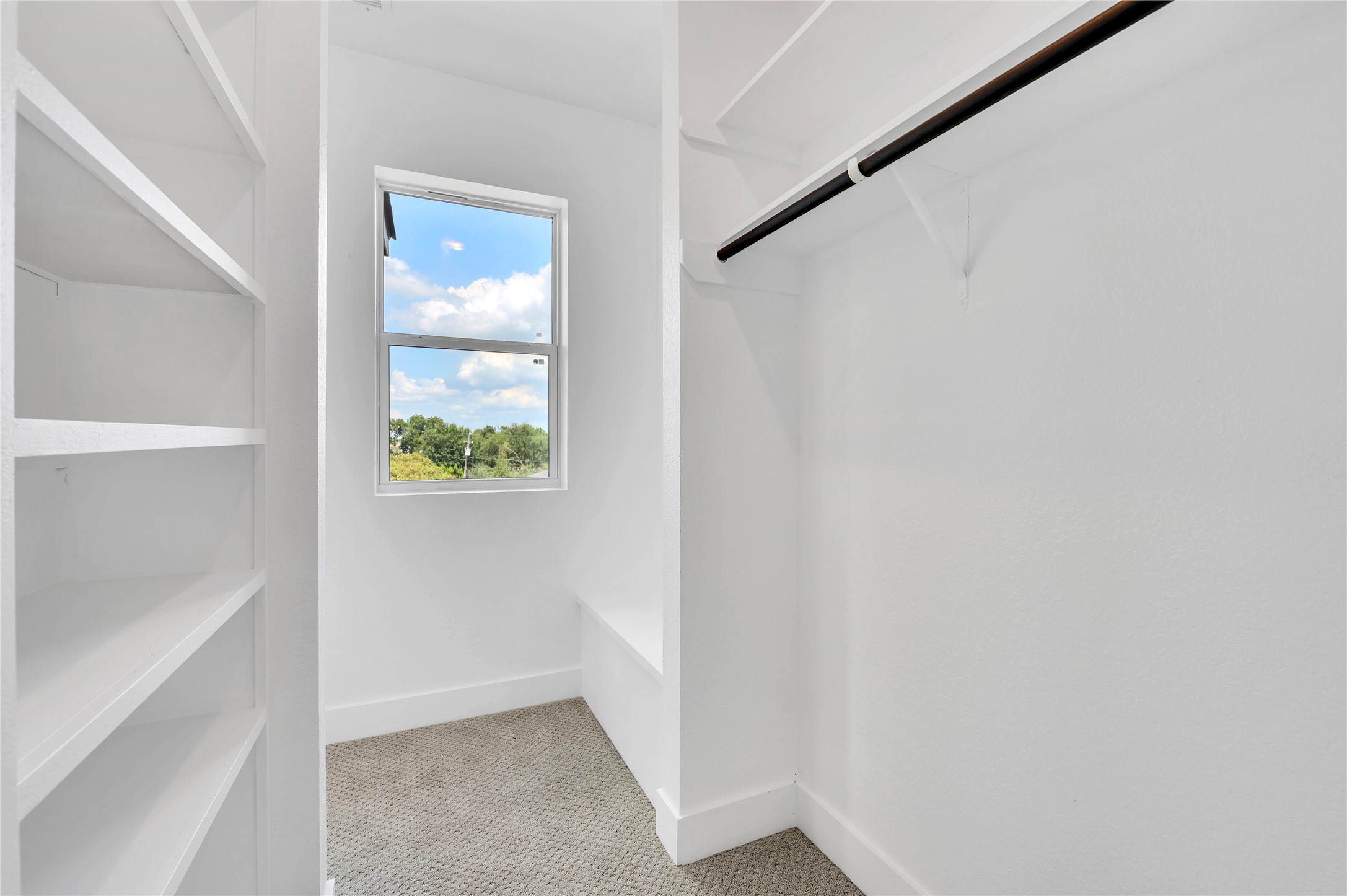 607 E Forest Avenue Property Photo 22