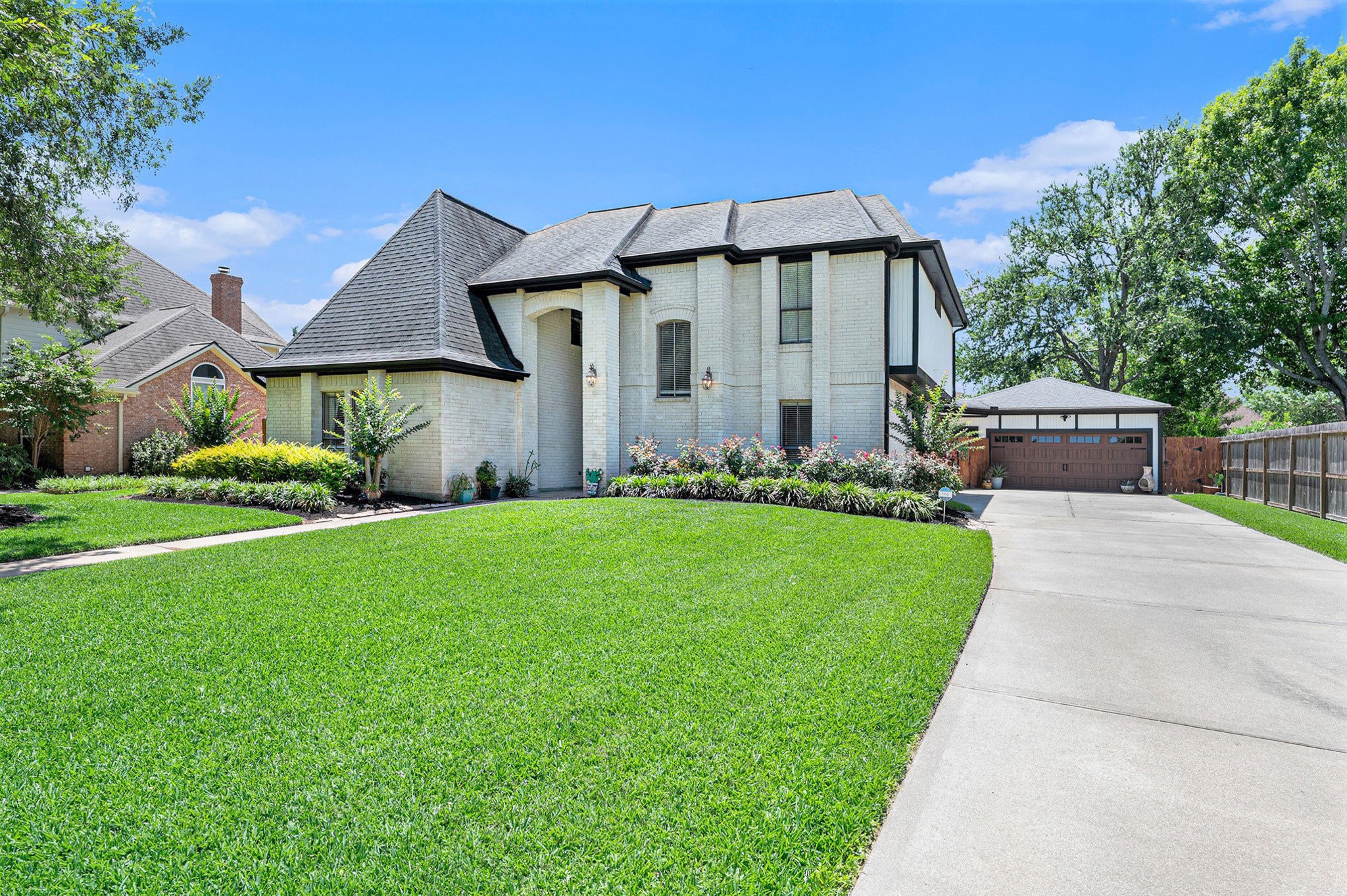 2227 Country Creek Way Property Photo 1