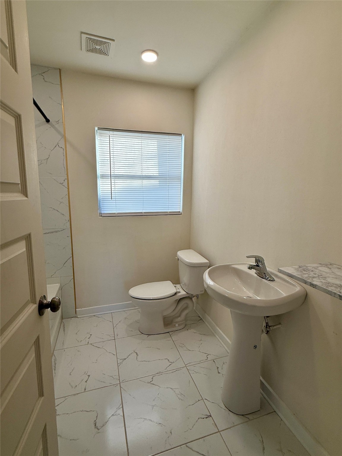 7318 Thurow Street Property Photo 9