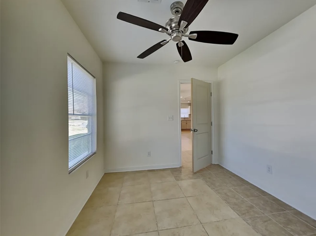 7318 Thurow Street Property Photo 11