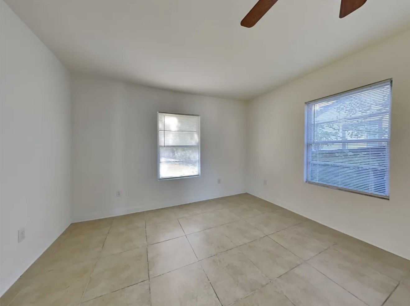 7318 Thurow Street Property Photo 14