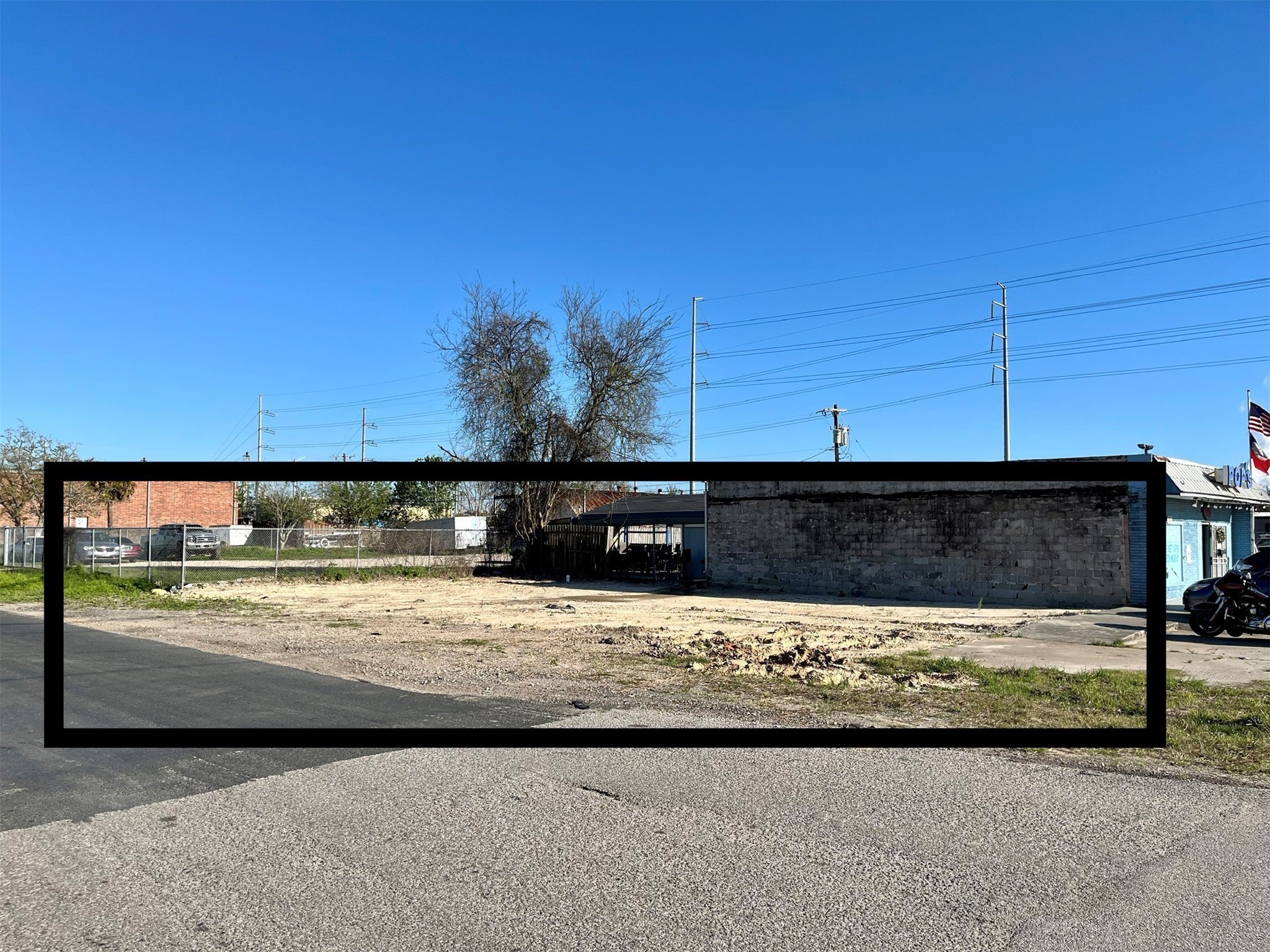 204 Highway 146 S Property Photo 3