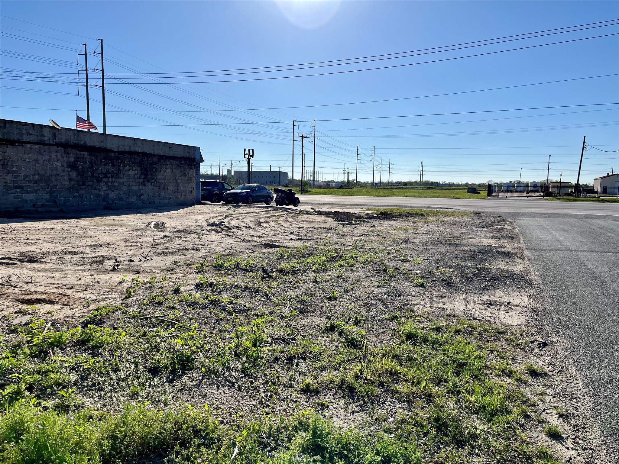 204 Highway 146 S Property Photo 4