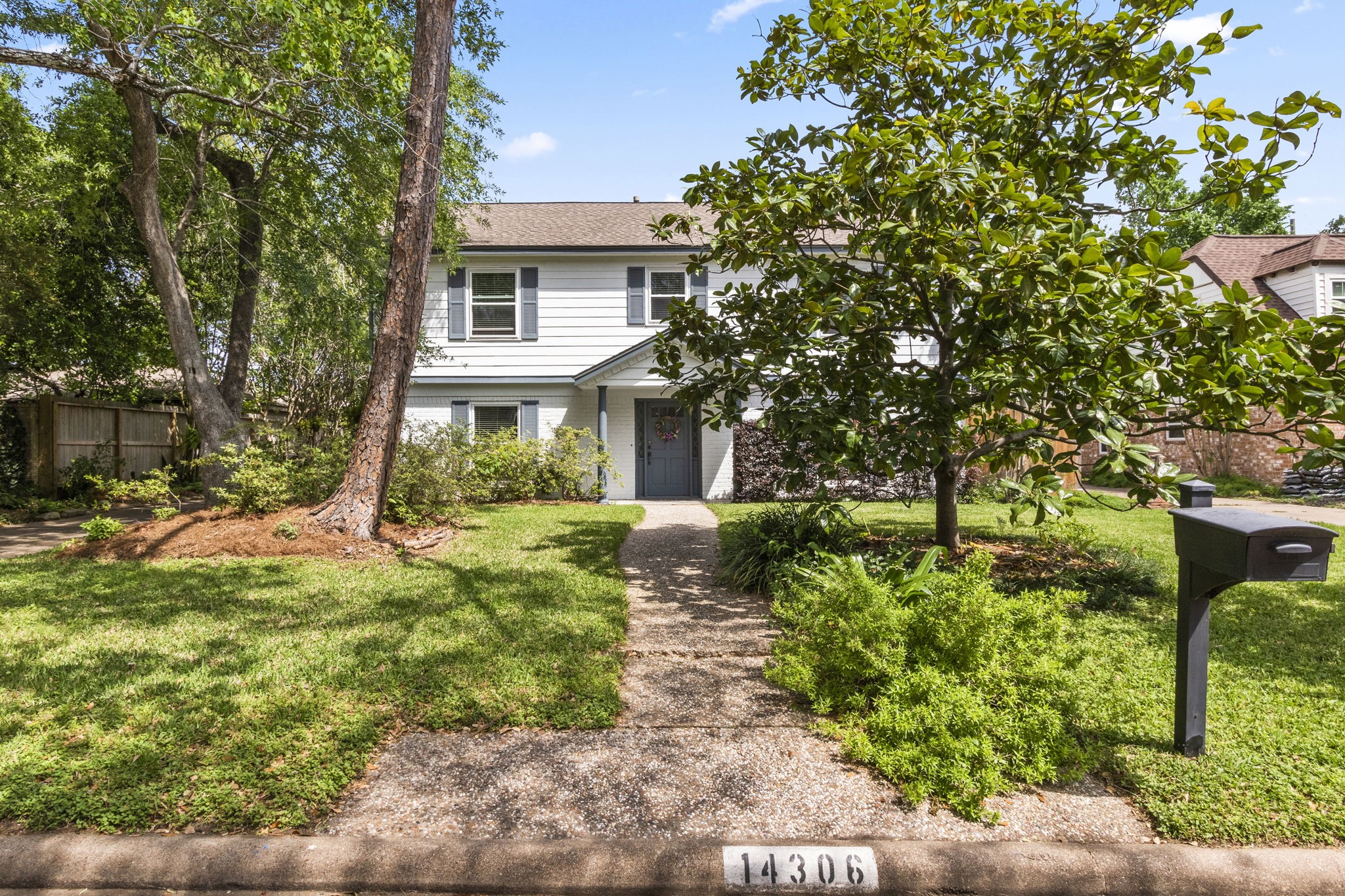 14306 Chevy Chase Drive Property Photo