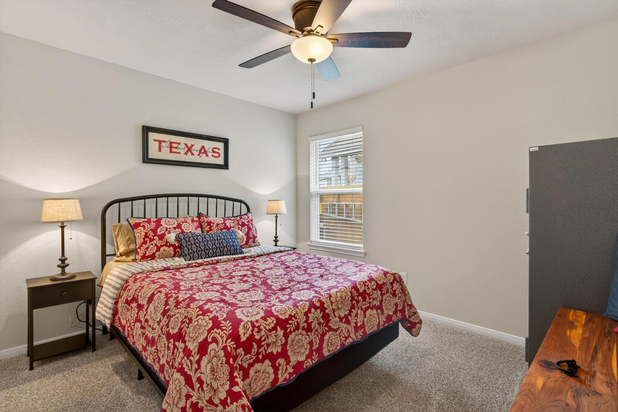 136 Worley Way Property Photo 21