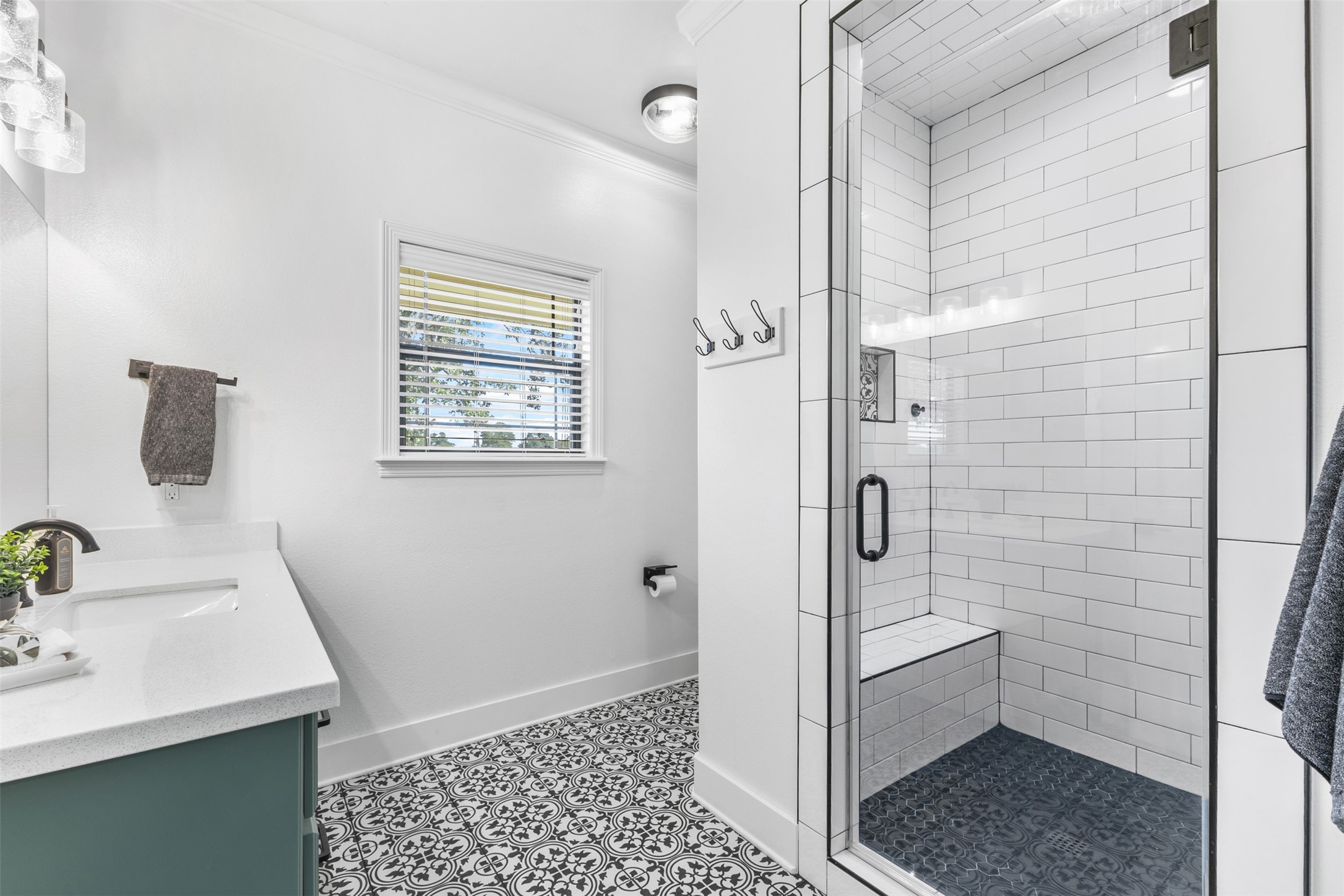 16024 State Highway 36 S Property Photo 11