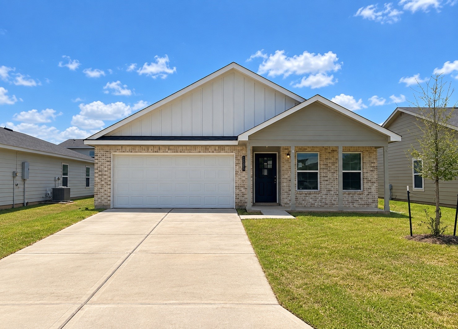15690 Briar Forest Drive Property Photo 1