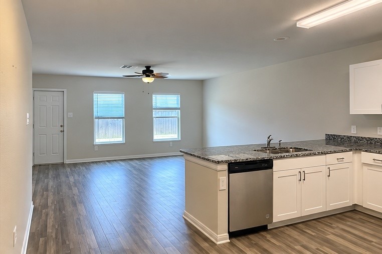 15690 Briar Forest Drive Property Photo 4