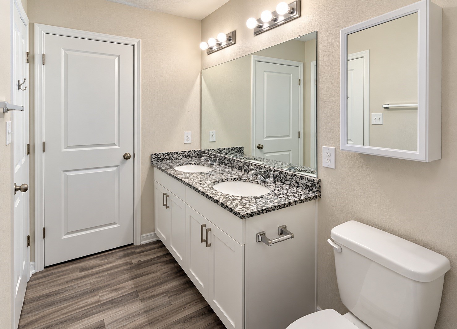 15690 Briar Forest Drive Property Photo 16