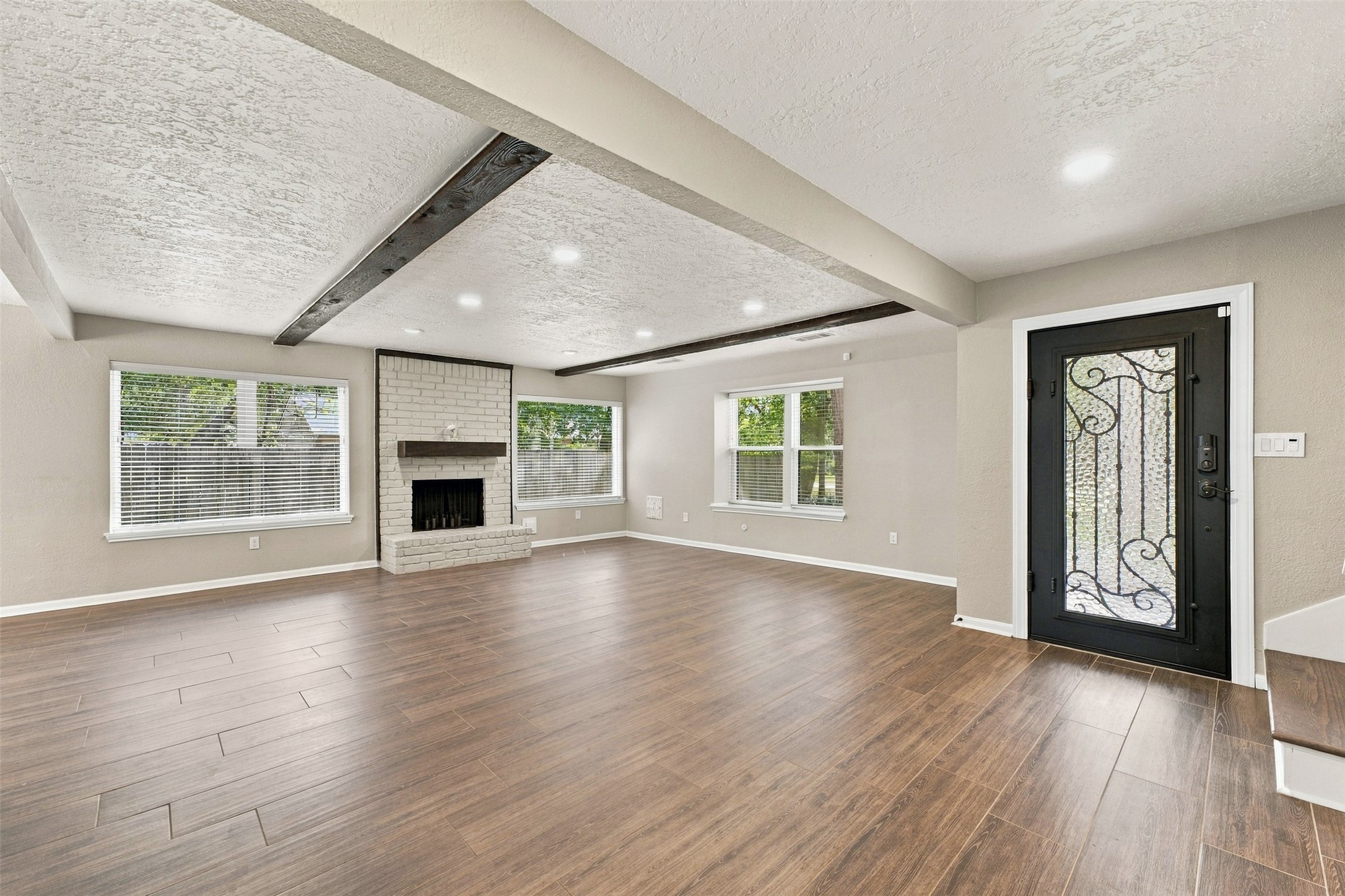 41 Eagle Court Property Photo 6