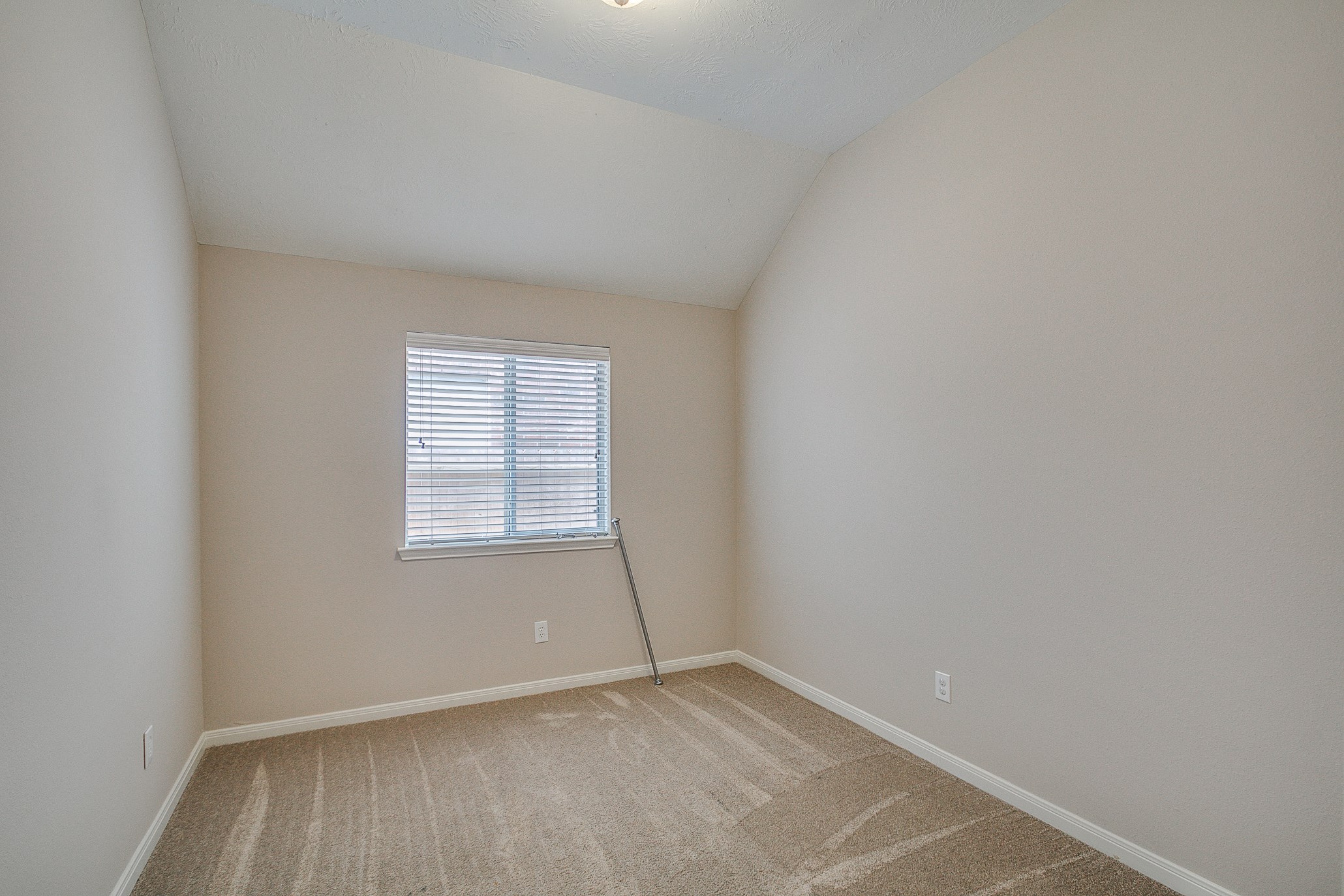 10914 Tattershall Lane Property Photo 23