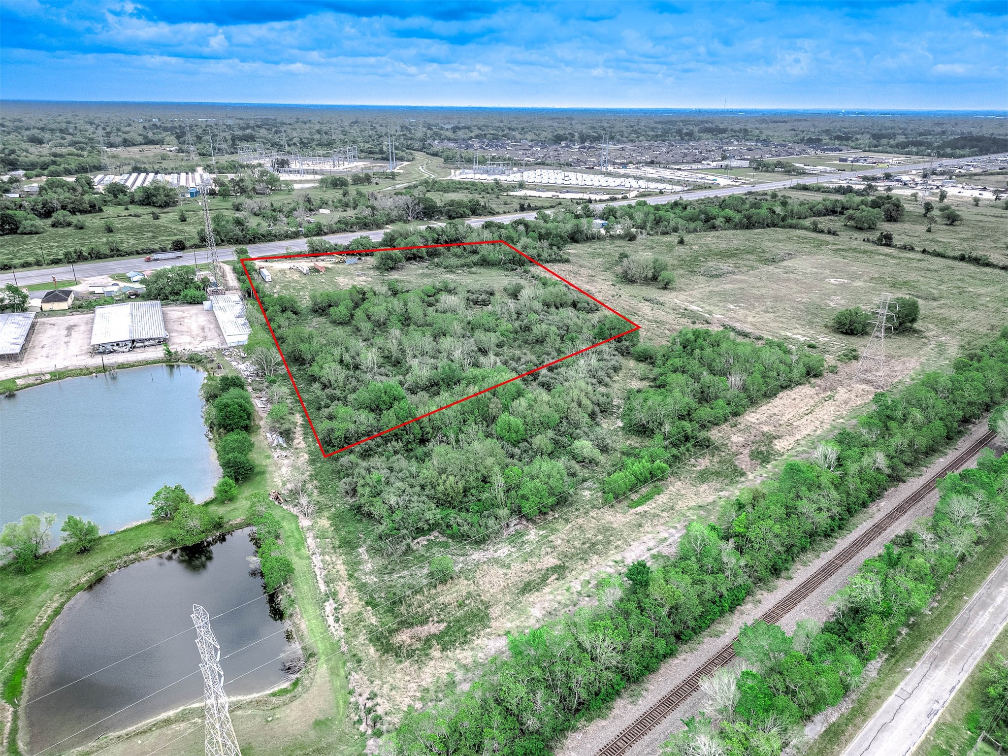 22652 Highway 6 Property Photo 3