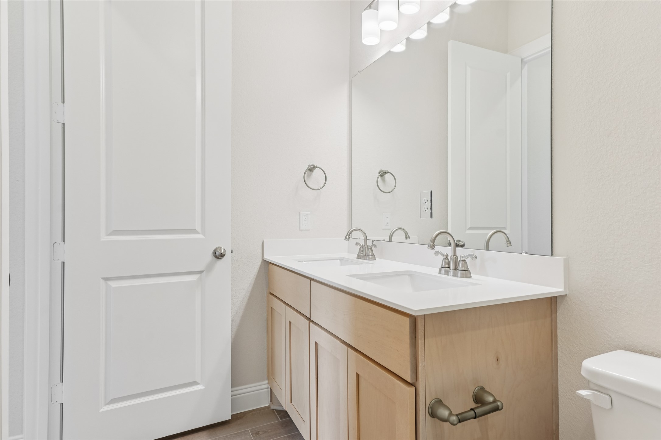 1211 Berry Brook Drive Property Photo 19