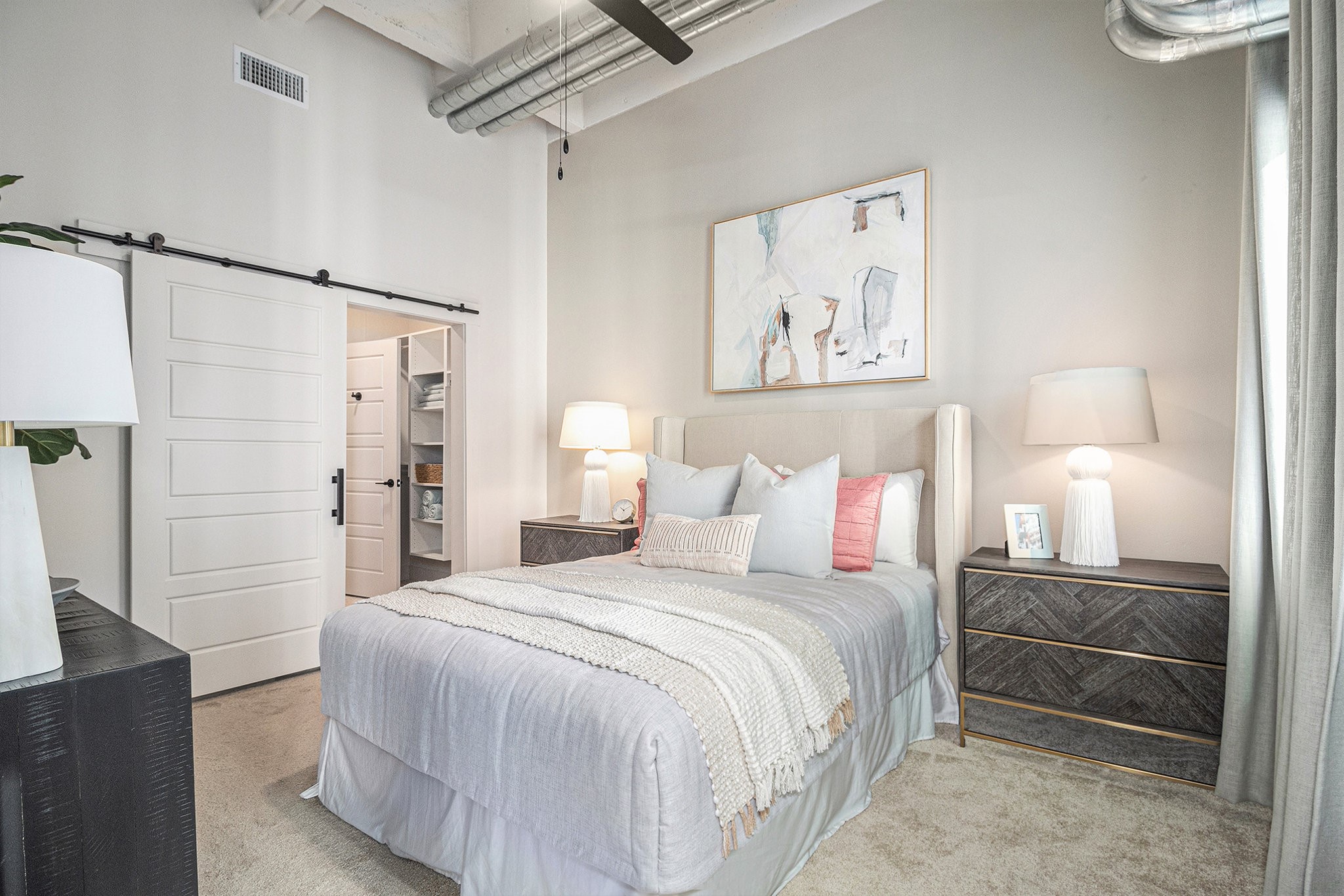 1801 Smith Street 1601 Property Photo 8