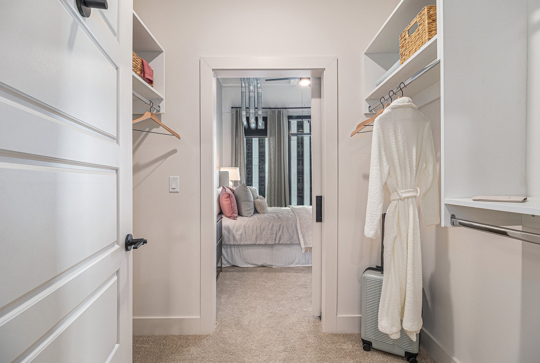 1801 Smith Street 1601 Property Photo 11