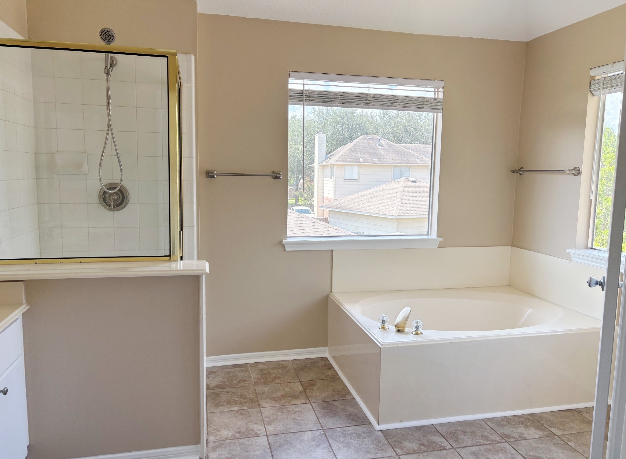 105 Crimson Bay Drive Property Photo 11