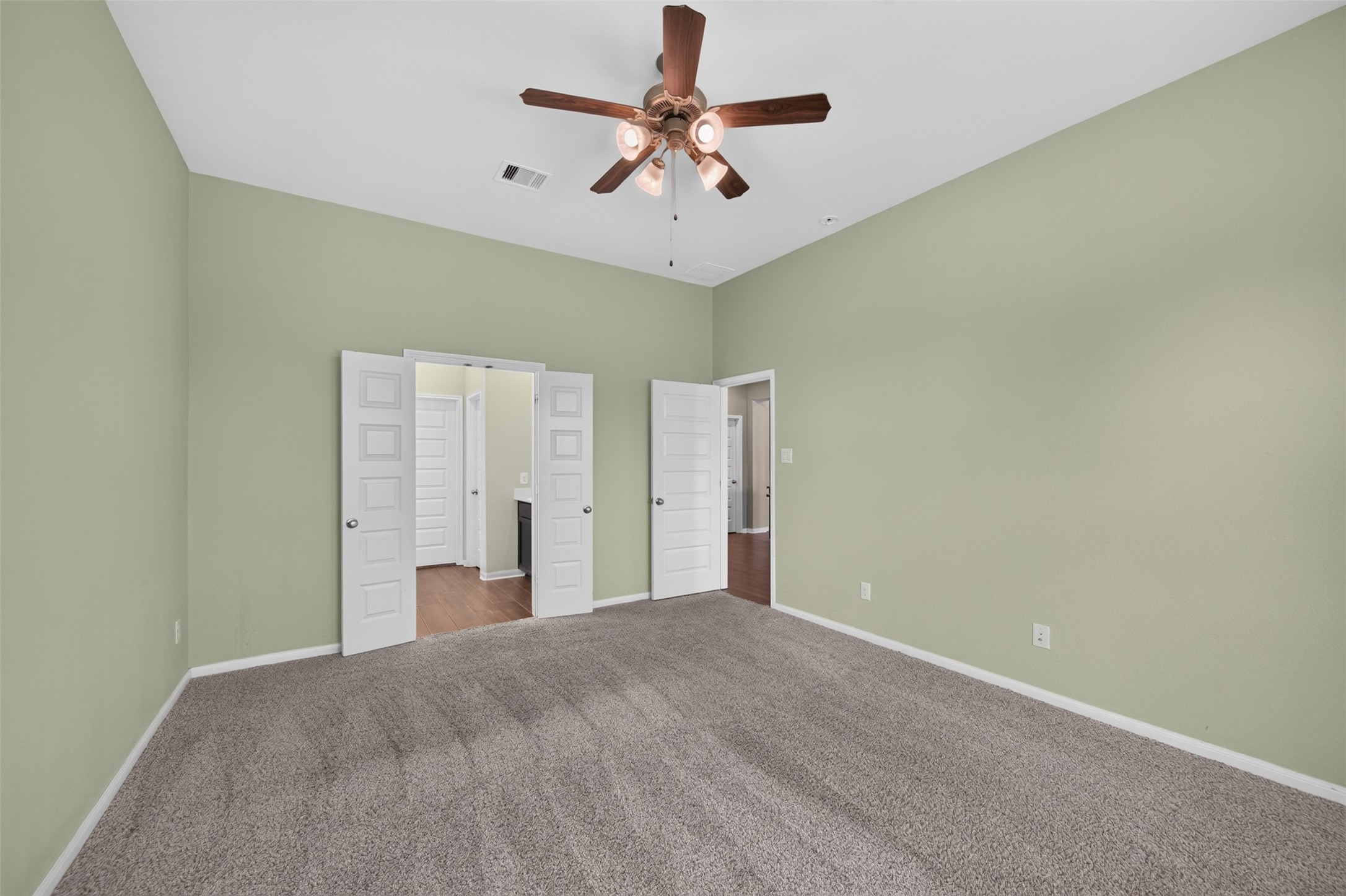 10505 Clouds Rest Drive Property Photo 19
