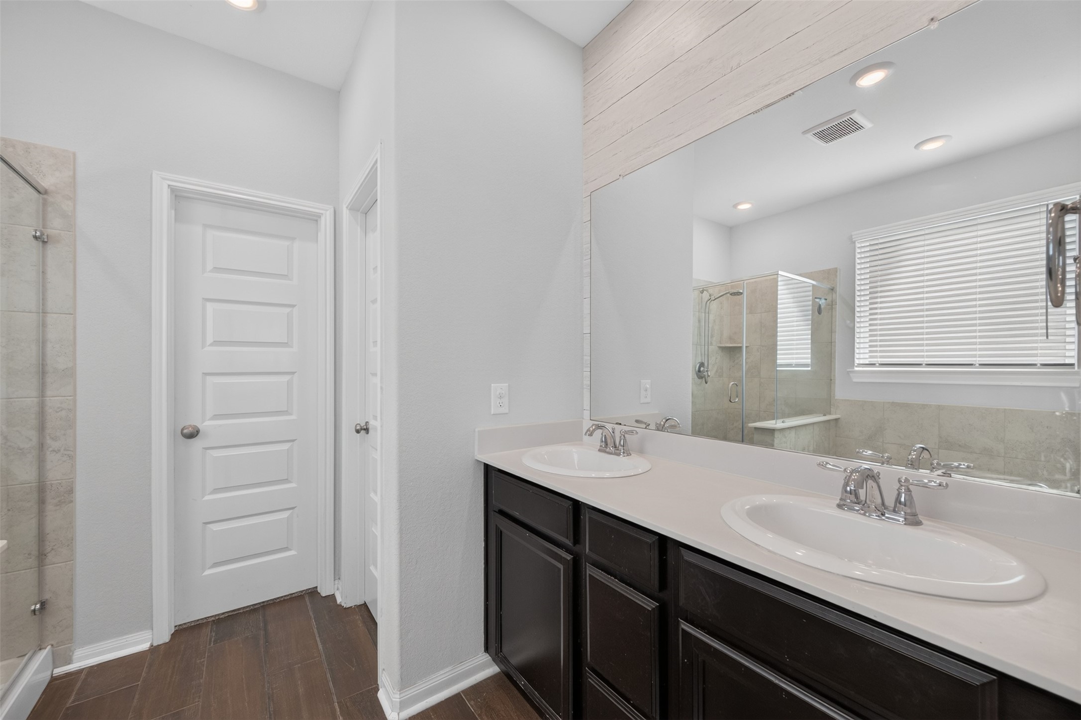 10505 Clouds Rest Drive Property Photo 21
