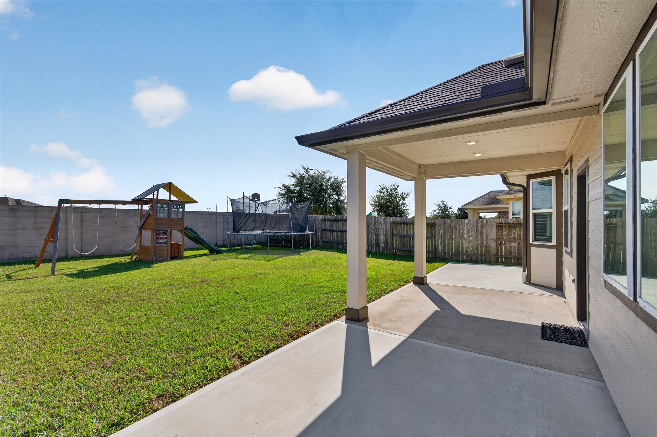 10505 Clouds Rest Drive Property Photo 35