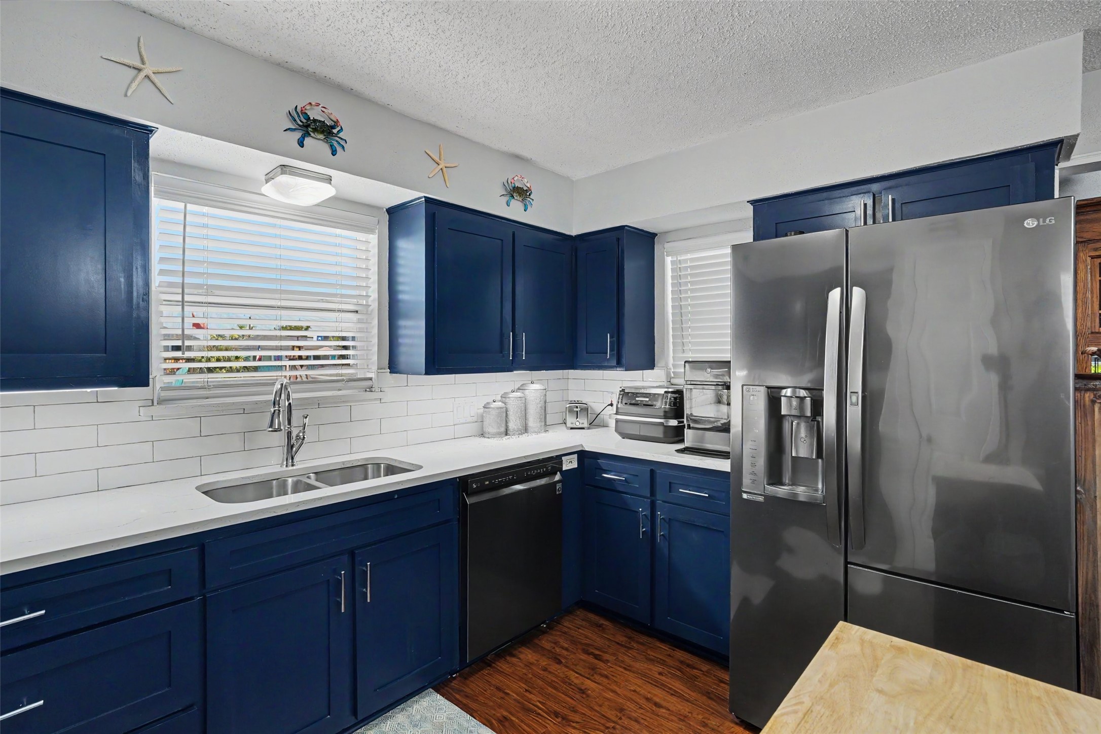 897 Bonita Street Property Photo 15