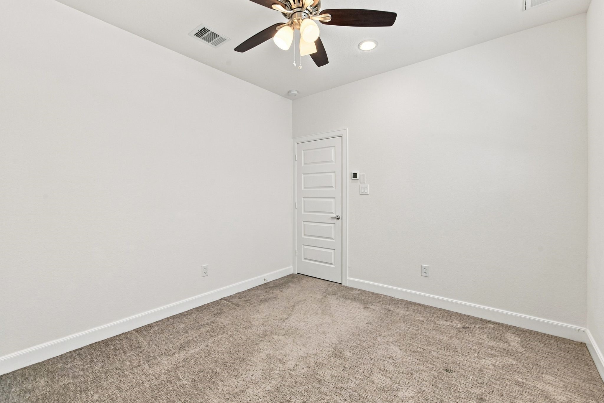 2730 Eado Edge Court Property Photo 8