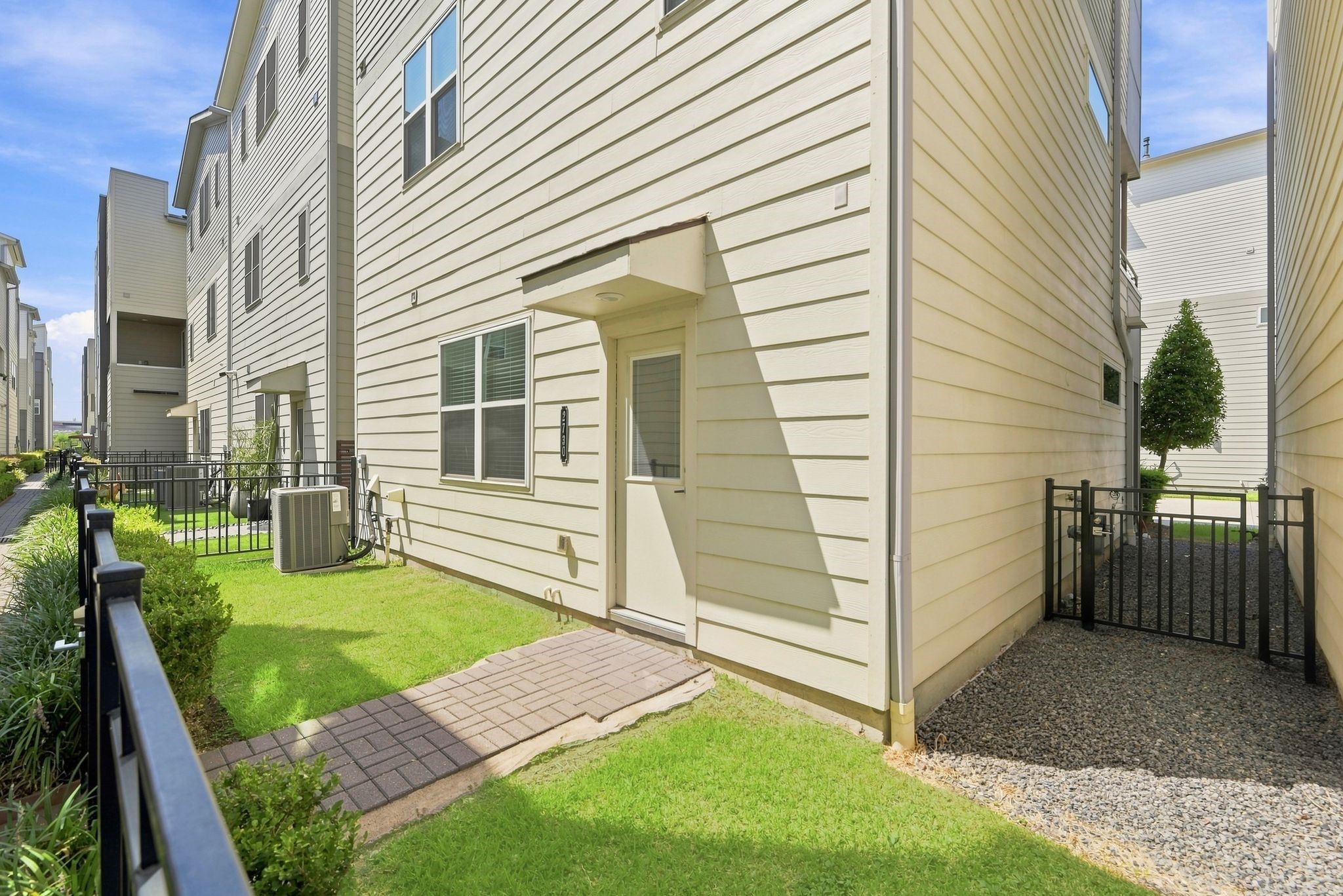 2730 Eado Edge Court Property Photo 35