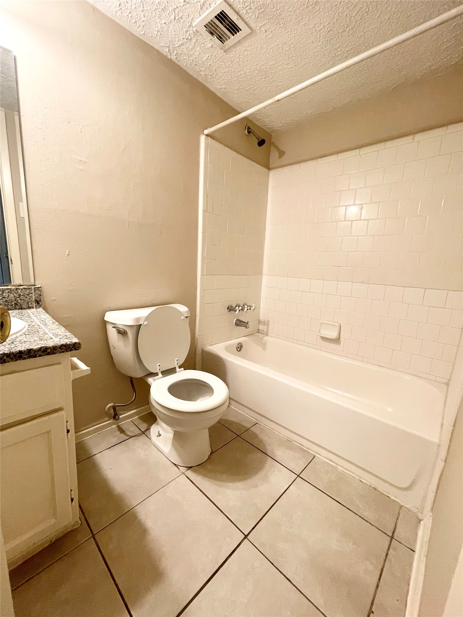 19319 Lazy Valley Drive Property Photo 17