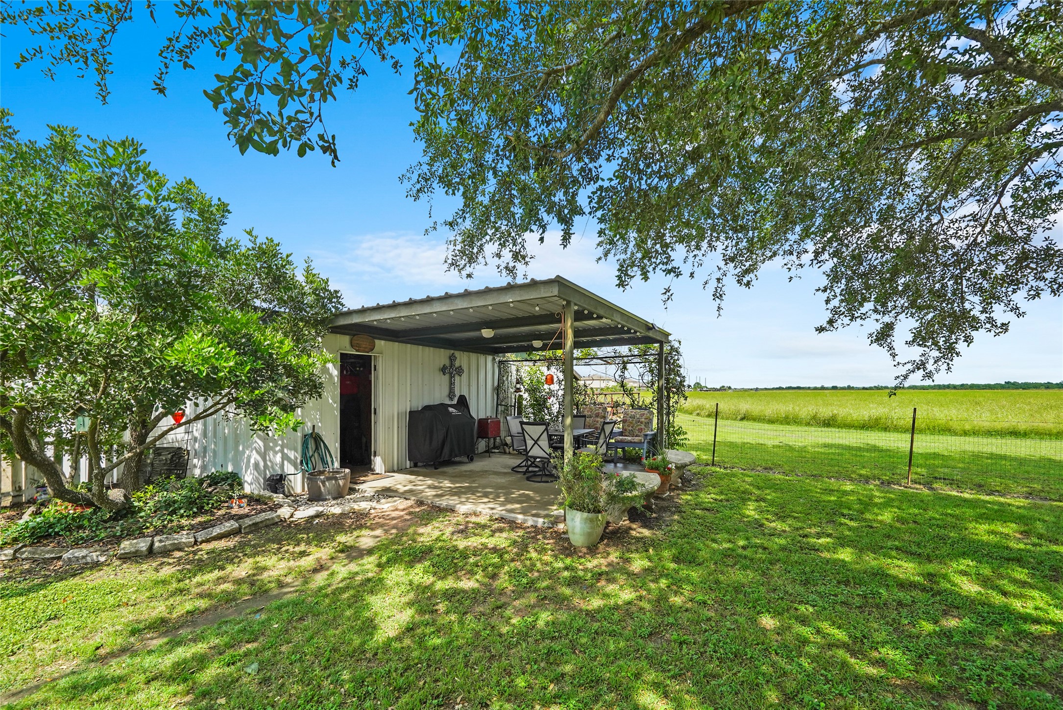 16070 Warren Ranch Road Property Photo 6