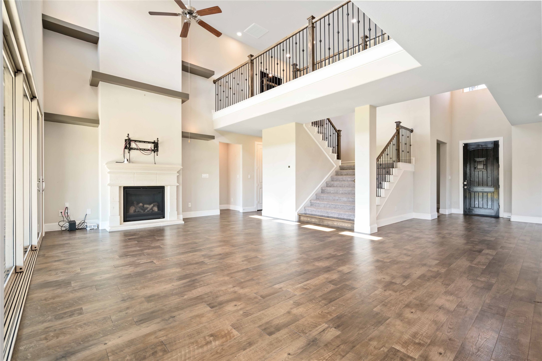 2710 Big Vine Court Property Photo 9