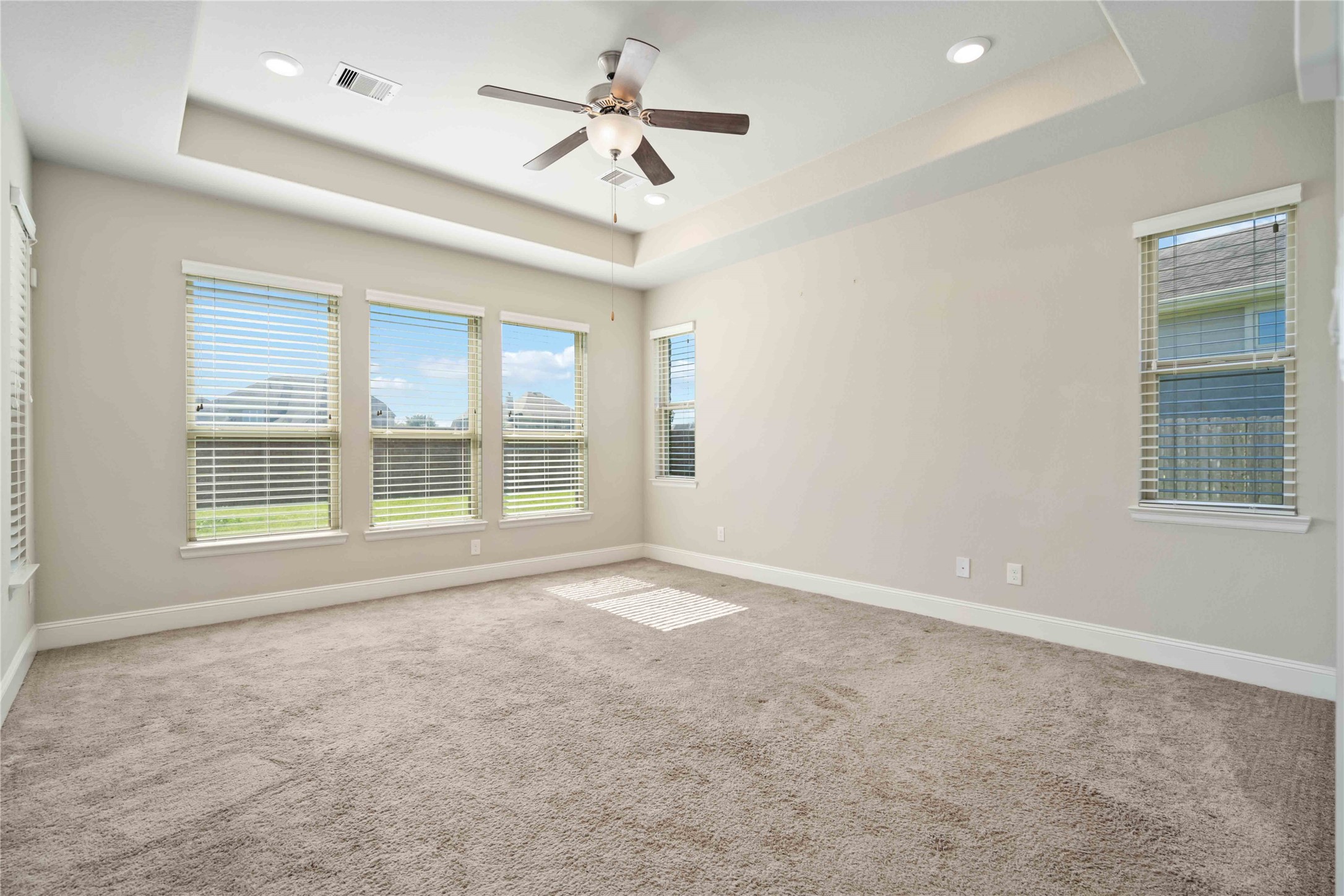 2710 Big Vine Court Property Photo 12