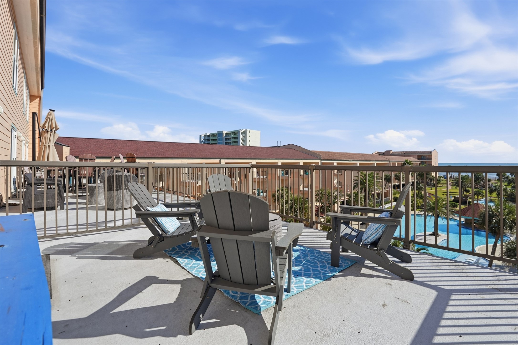 9520 Seawall Boulevard 353 Property Photo 17