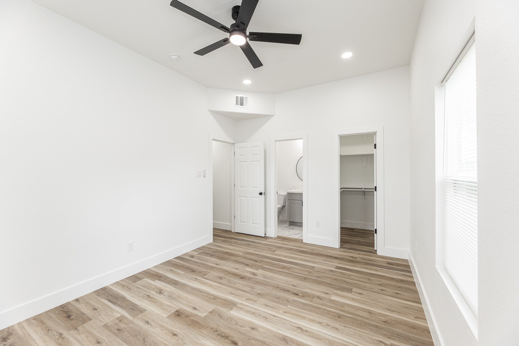 9727 Stedman Street Property Photo 18