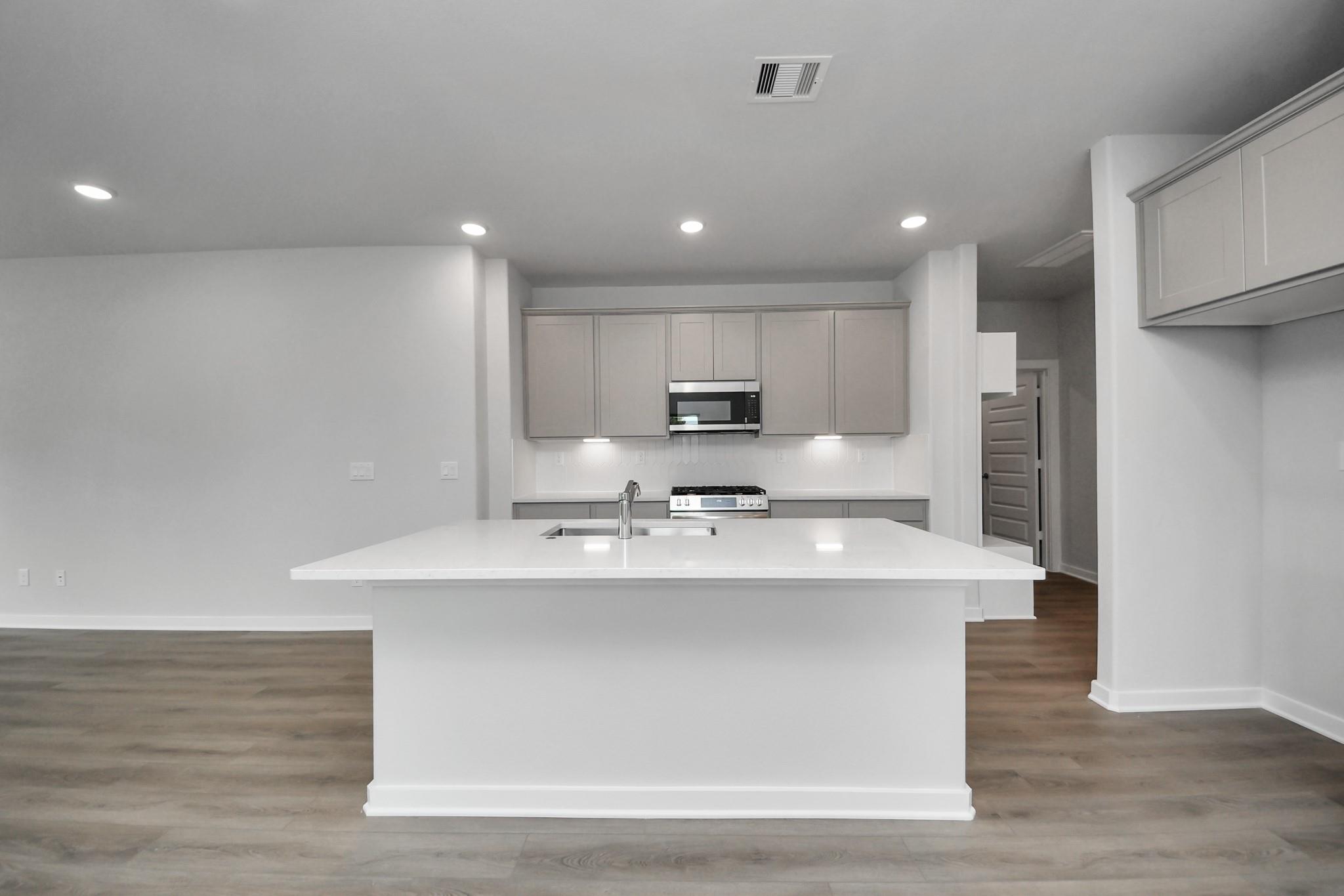 248 Harlingen Drive, Magnolia Tx 77354 Property Photo 4