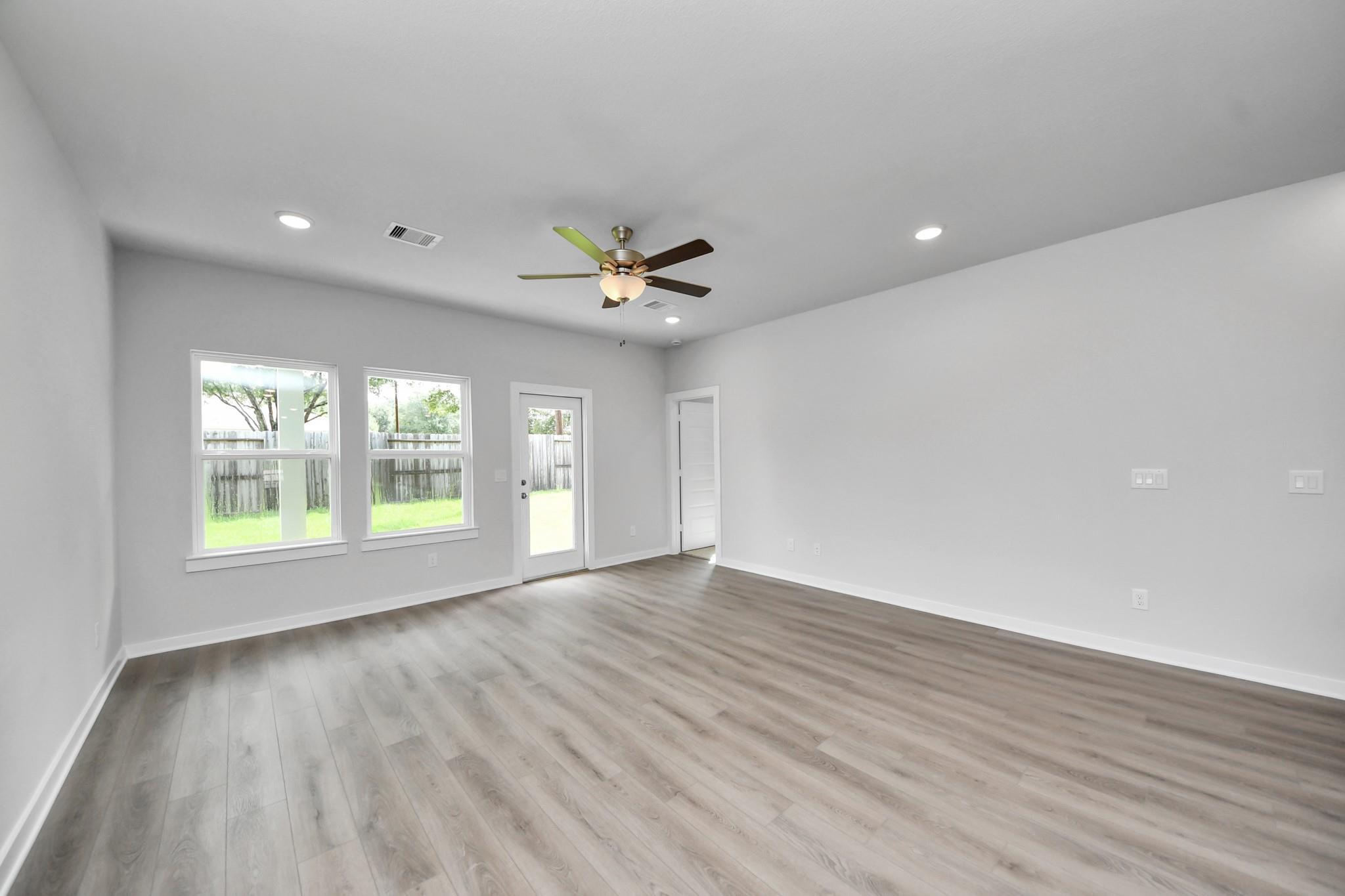 248 Harlingen Drive, Magnolia Tx 77354 Property Photo 12
