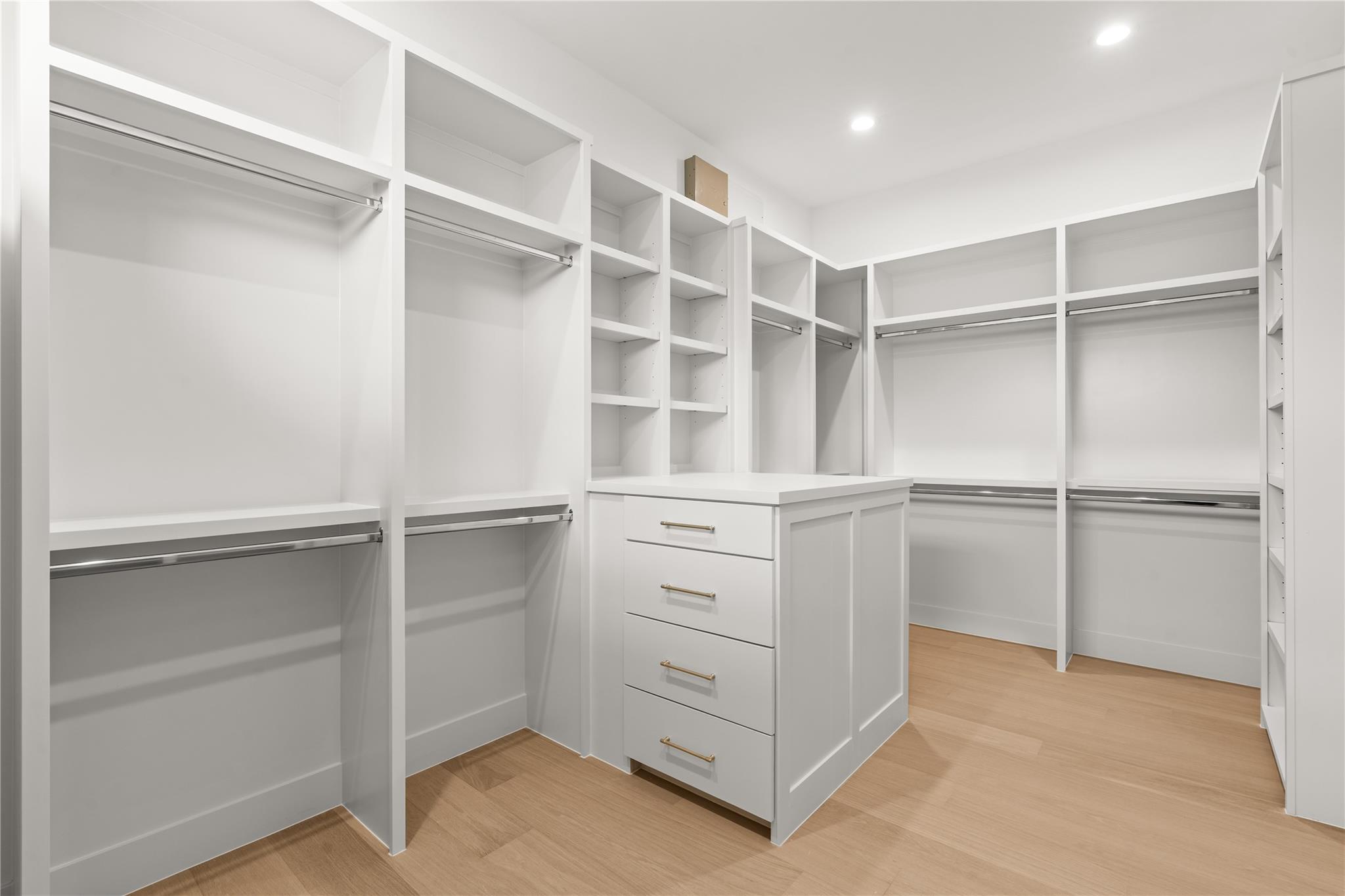 2011 Singleton Street Property Photo 29