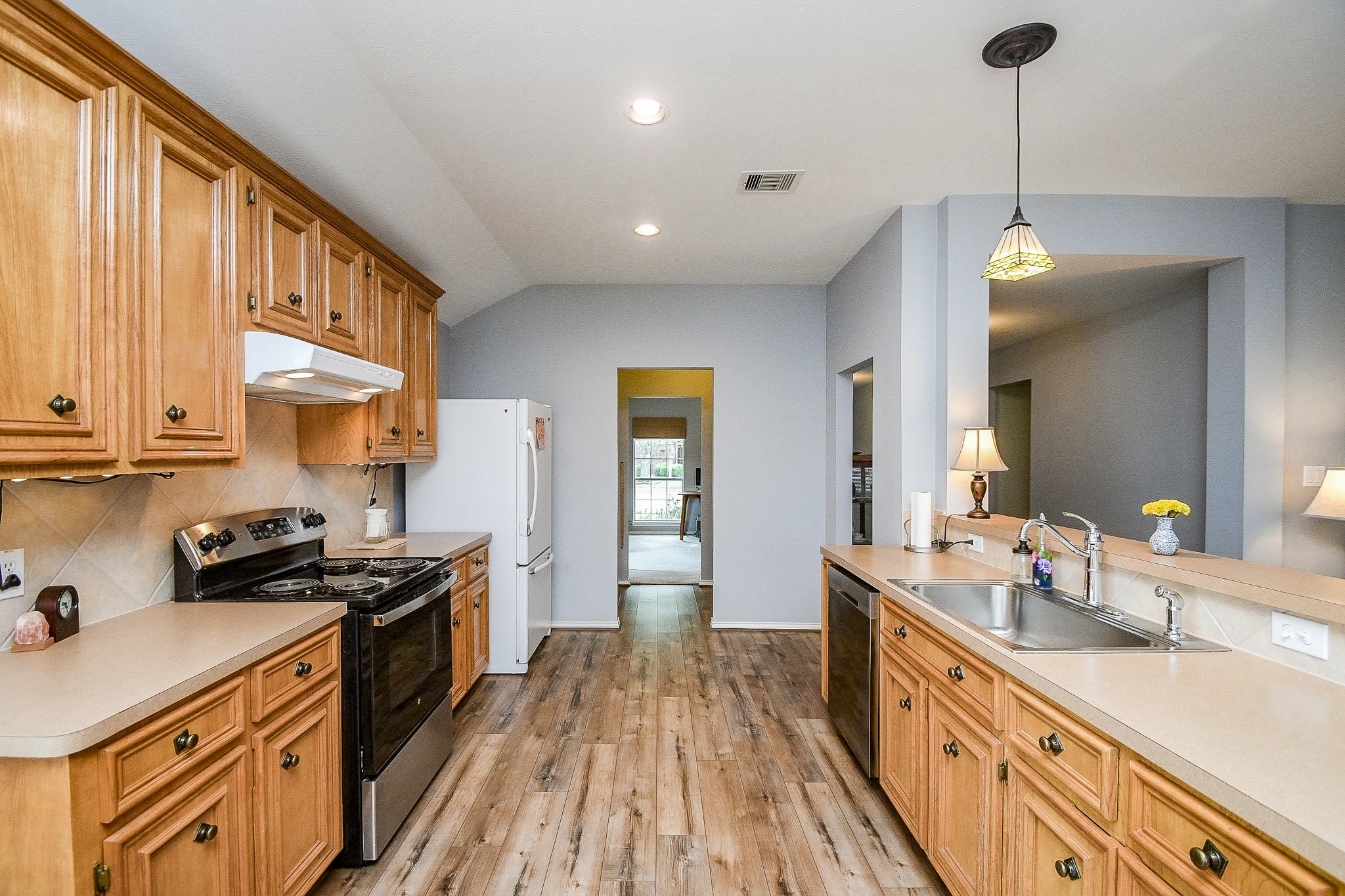 2314 Barton River Court Property Photo 9
