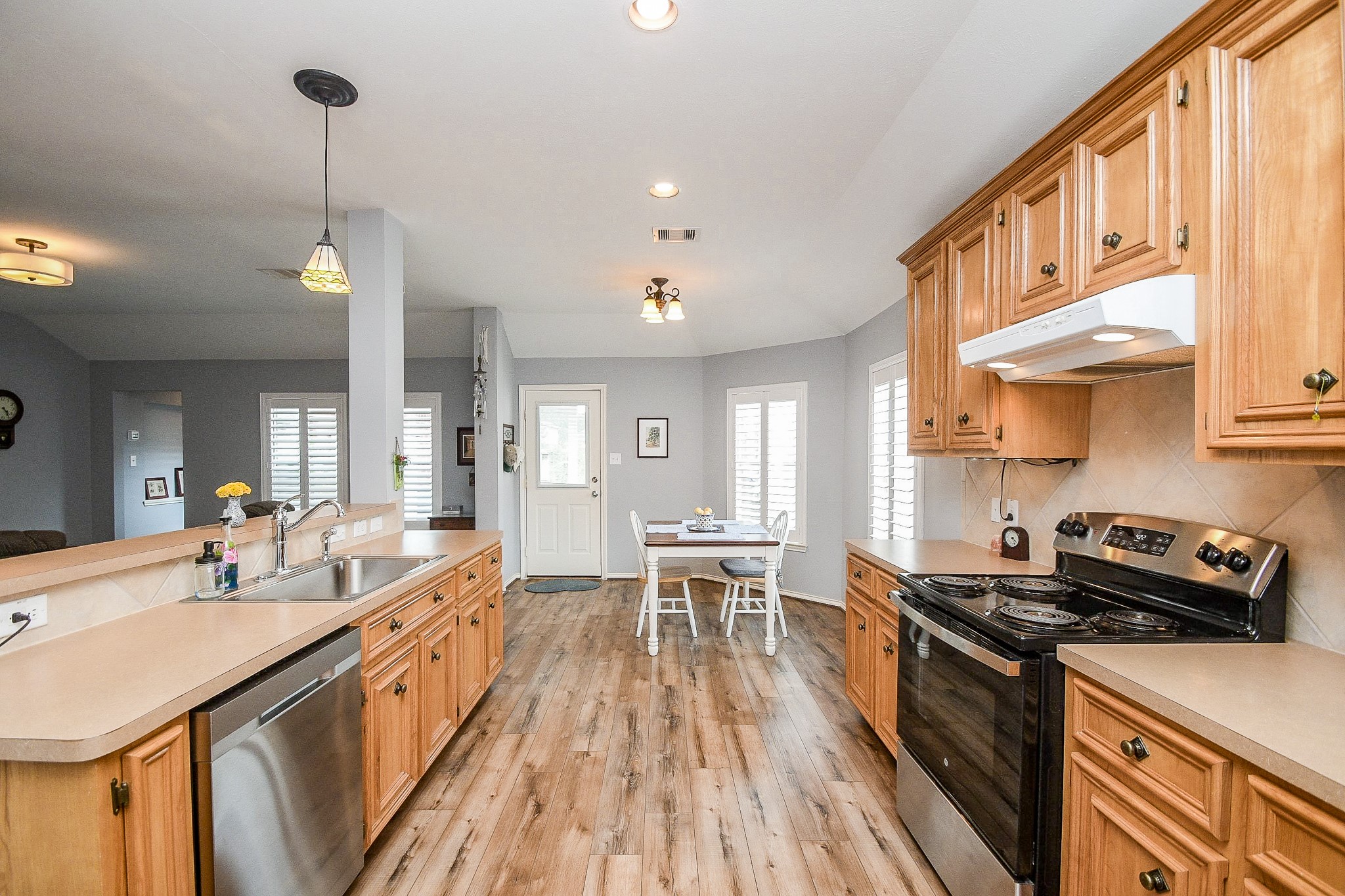 2314 Barton River Court Property Photo 10