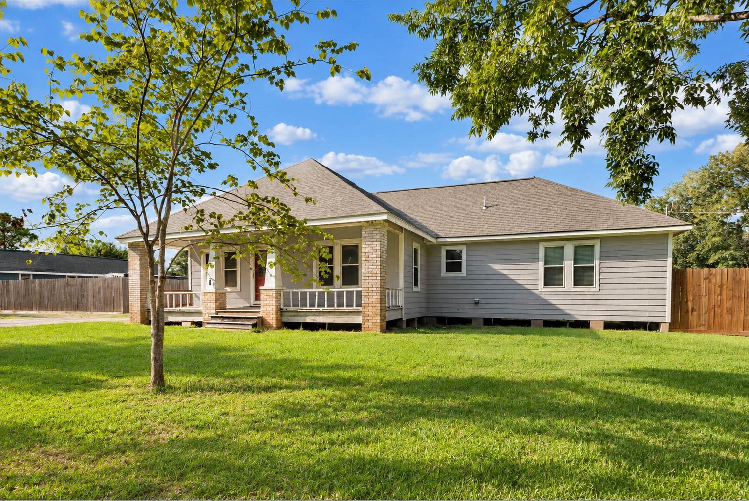 112 Wood Avenue, Baytown Tx 77520 Property Photo 4
