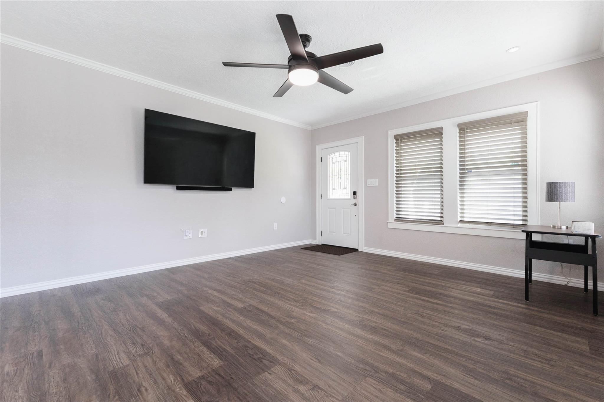 112 Wood Avenue, Baytown Tx 77520 Property Photo 9