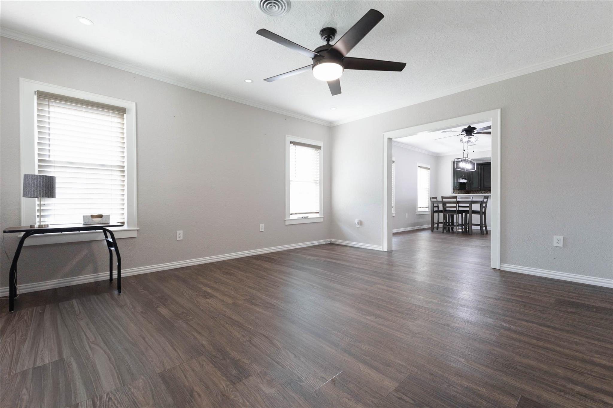 112 Wood Avenue, Baytown Tx 77520 Property Photo 10