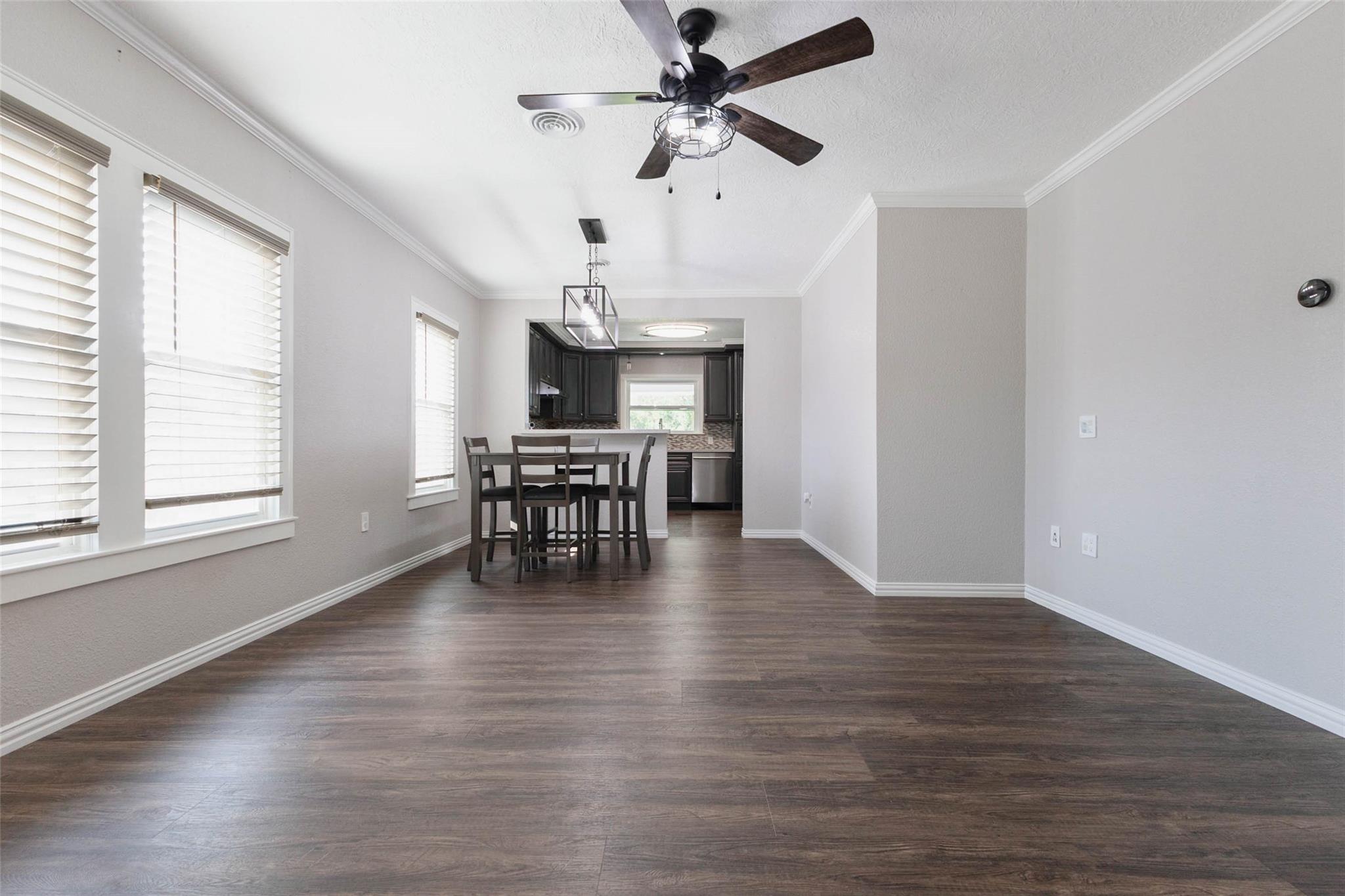 112 Wood Avenue, Baytown Tx 77520 Property Photo 11