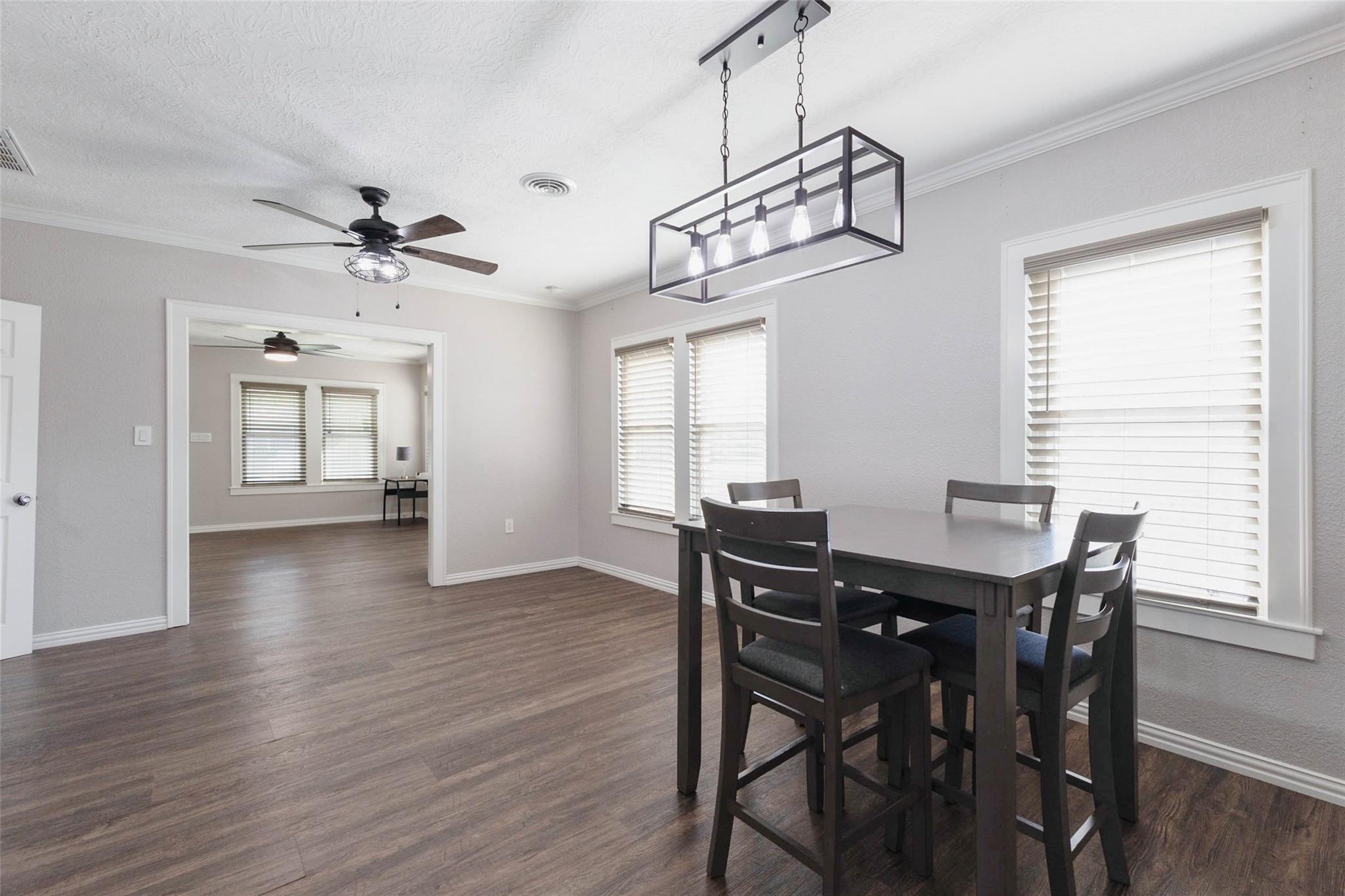 112 Wood Avenue, Baytown Tx 77520 Property Photo 14