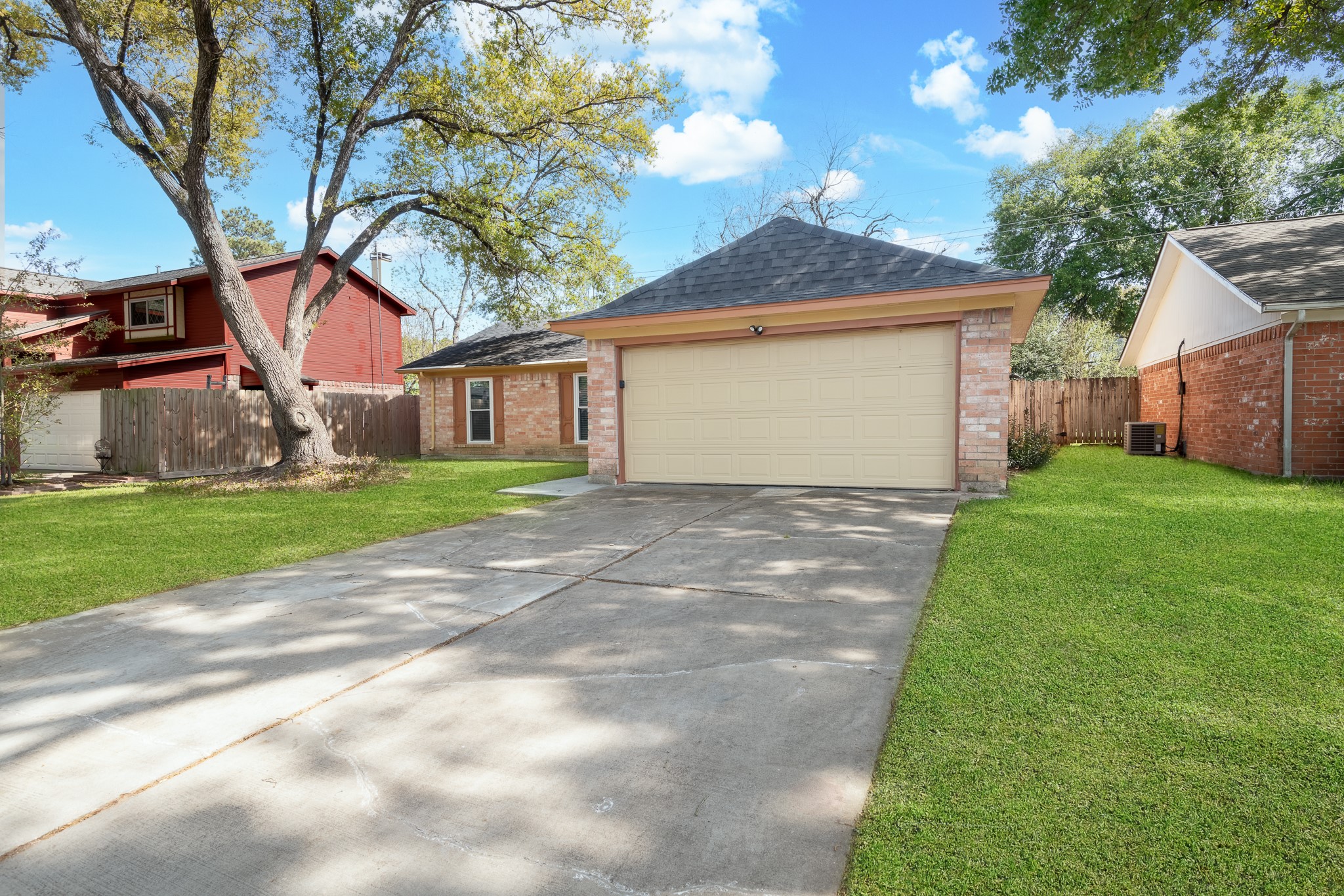 2510 Marble Falls Drive Property Photo 24