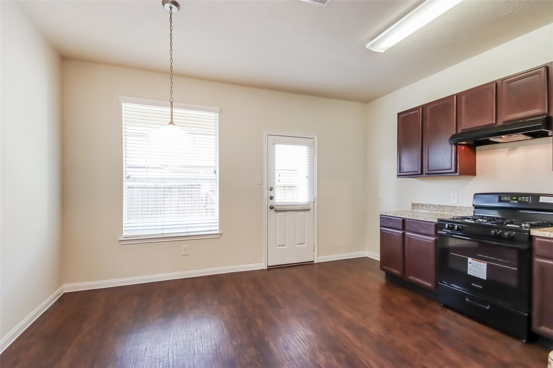 12231 Maura Lane Property Photo 4