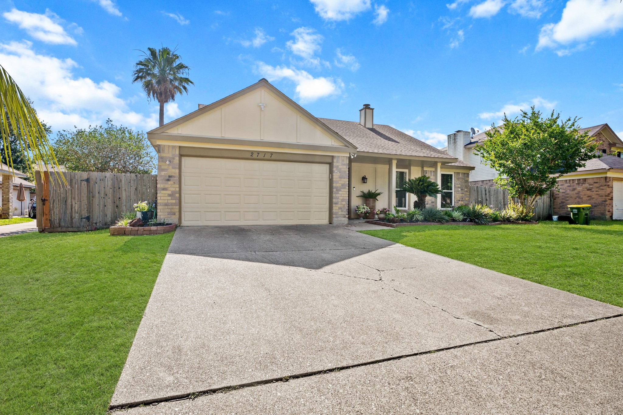 2717 Hot Springs Drive Property Photo