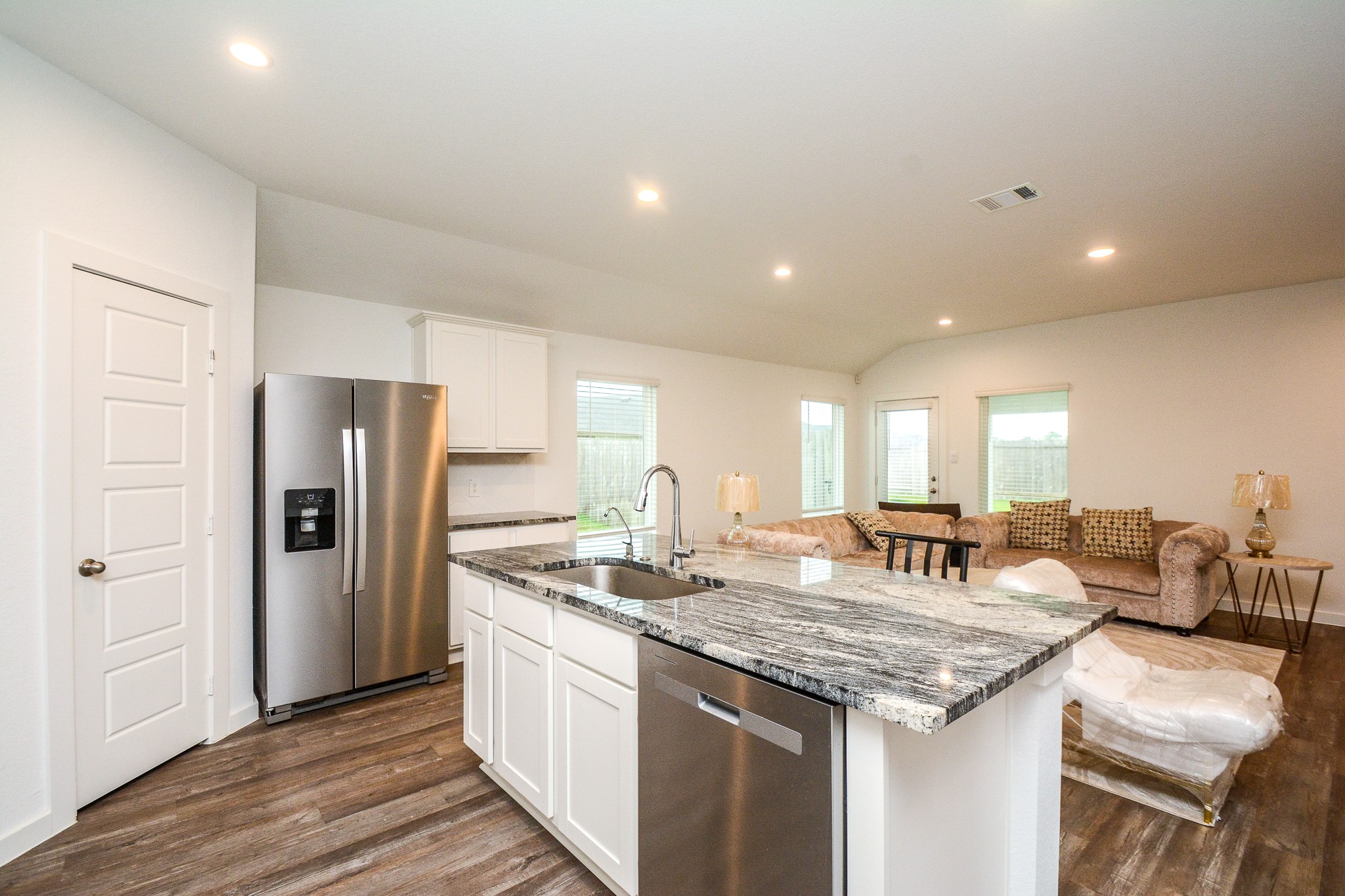 1111 Desert Willow Drive Property Photo 7