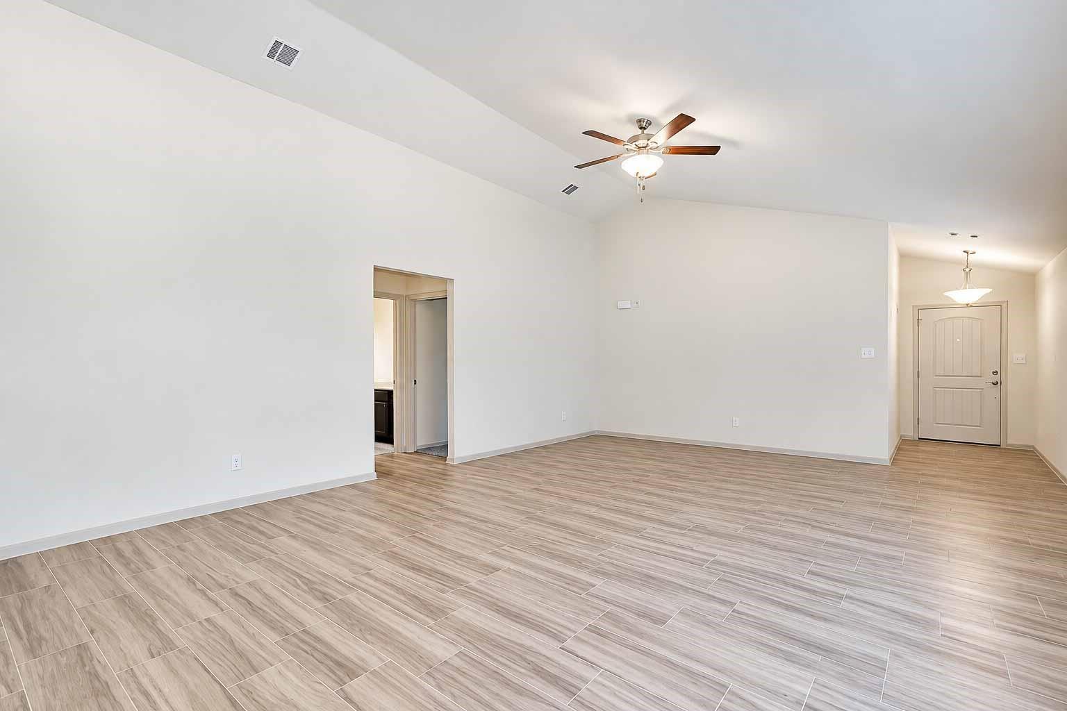 6531 Escondido Drive, Rosharon Tx 77583 Property Photo 3