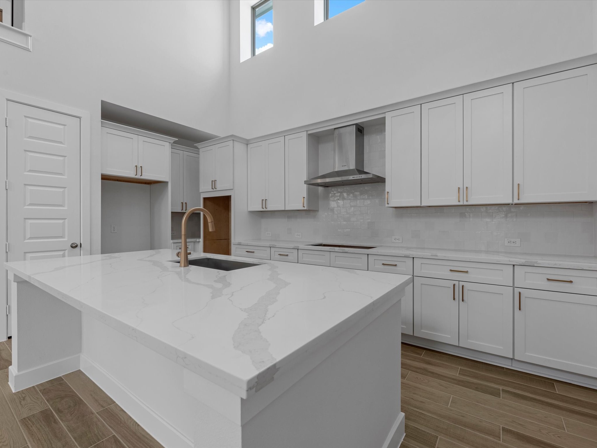 26818 Stardust Meadow Court Property Photo 10